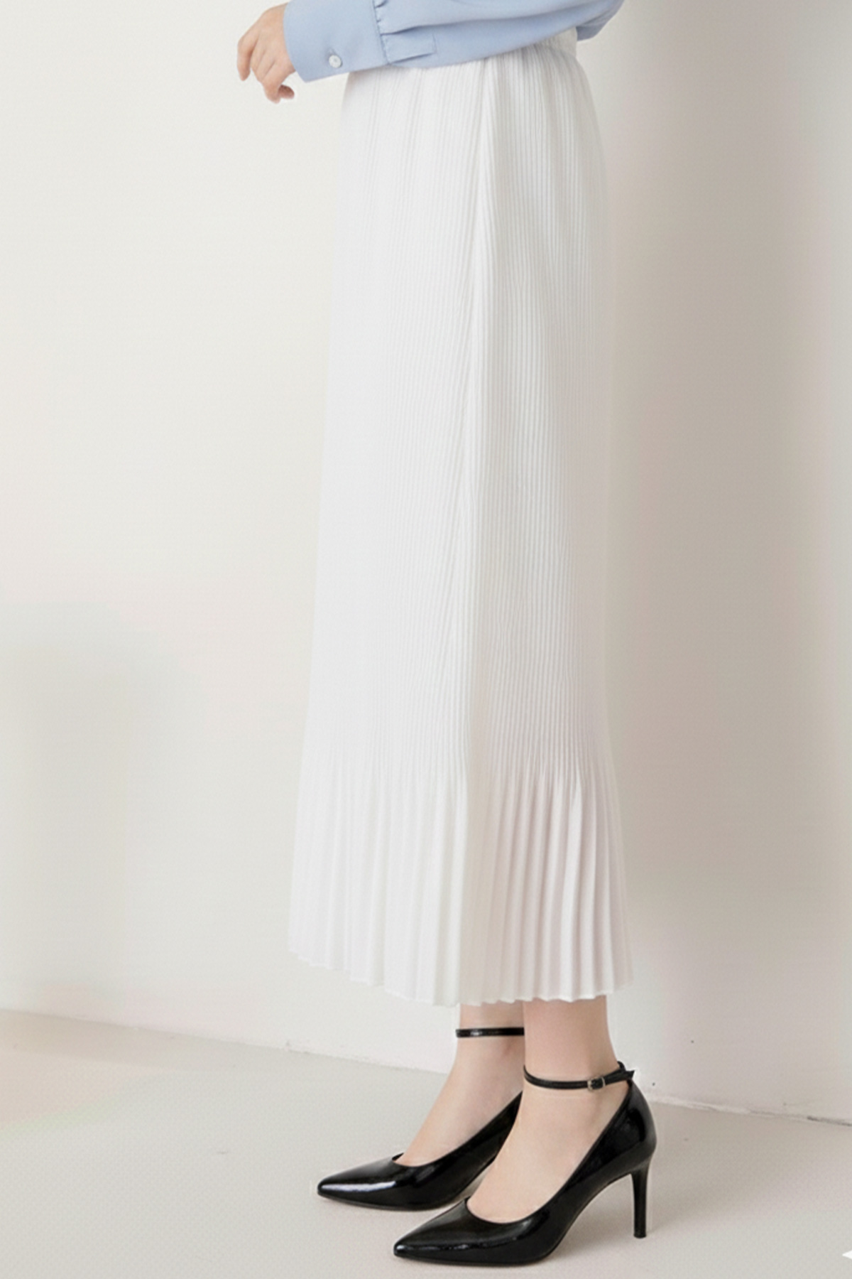 Piliseli Tesettür Etek Beyaz 205