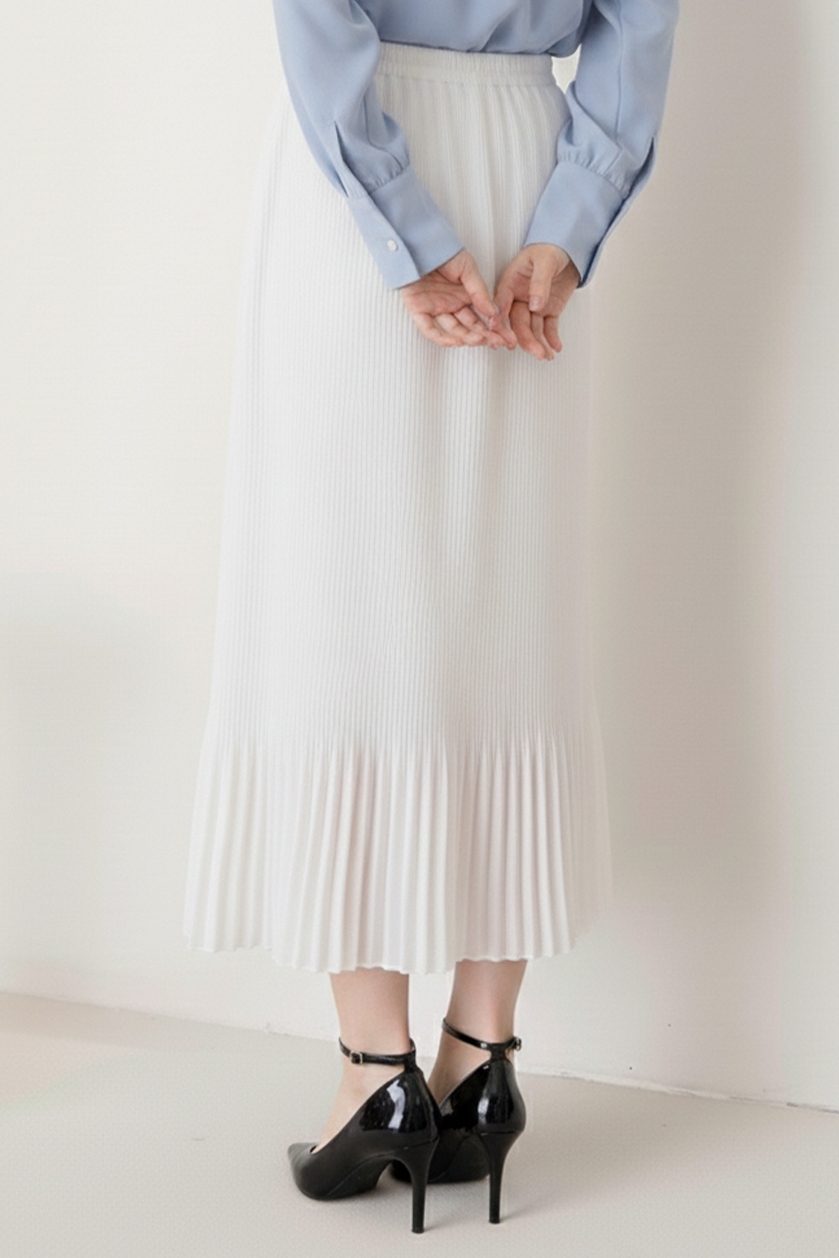 Piliseli Tesettür Etek Beyaz 205