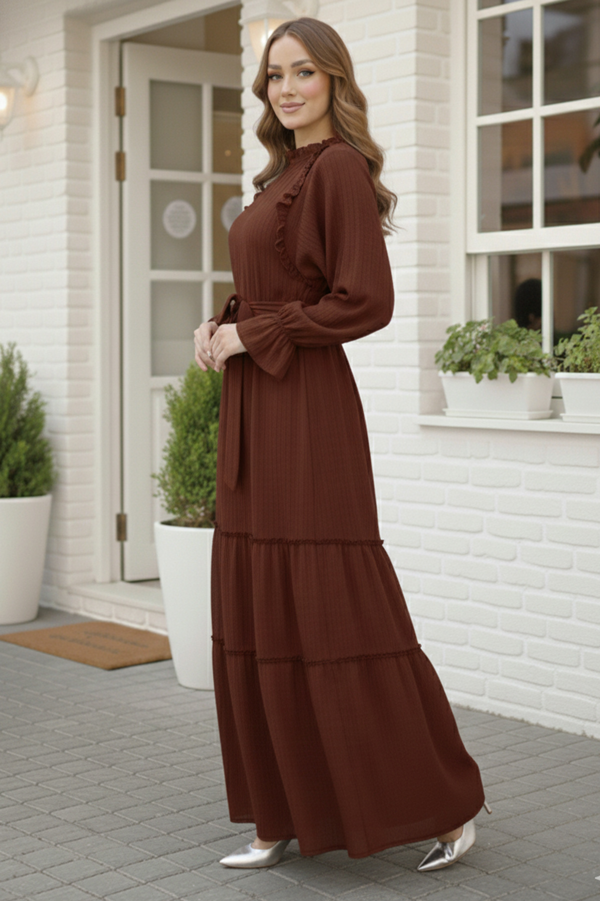 Kuşaklı Fırfır Detaylı Elbise Kahverengi 2084 Kuşaklı Fırfır Detaylı Elbise Kahverengi 2084