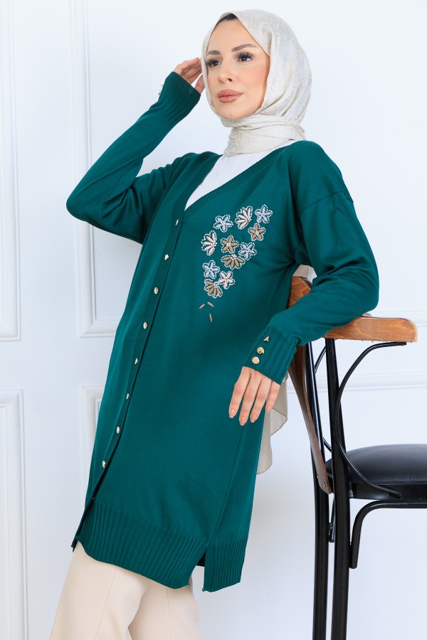 Nakış Detaylı Boncuk İşlemeli Merserize Hırka N3280 Zümrüt Yeşili Nakış Detaylı Boncuk İşlemeli Merserize Hırka N3280 Zümrüt Yeşili