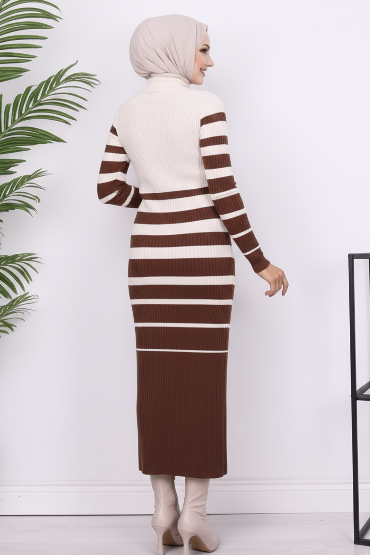  Balıkçı Yaka Triko Elbise Kahverengi 6041