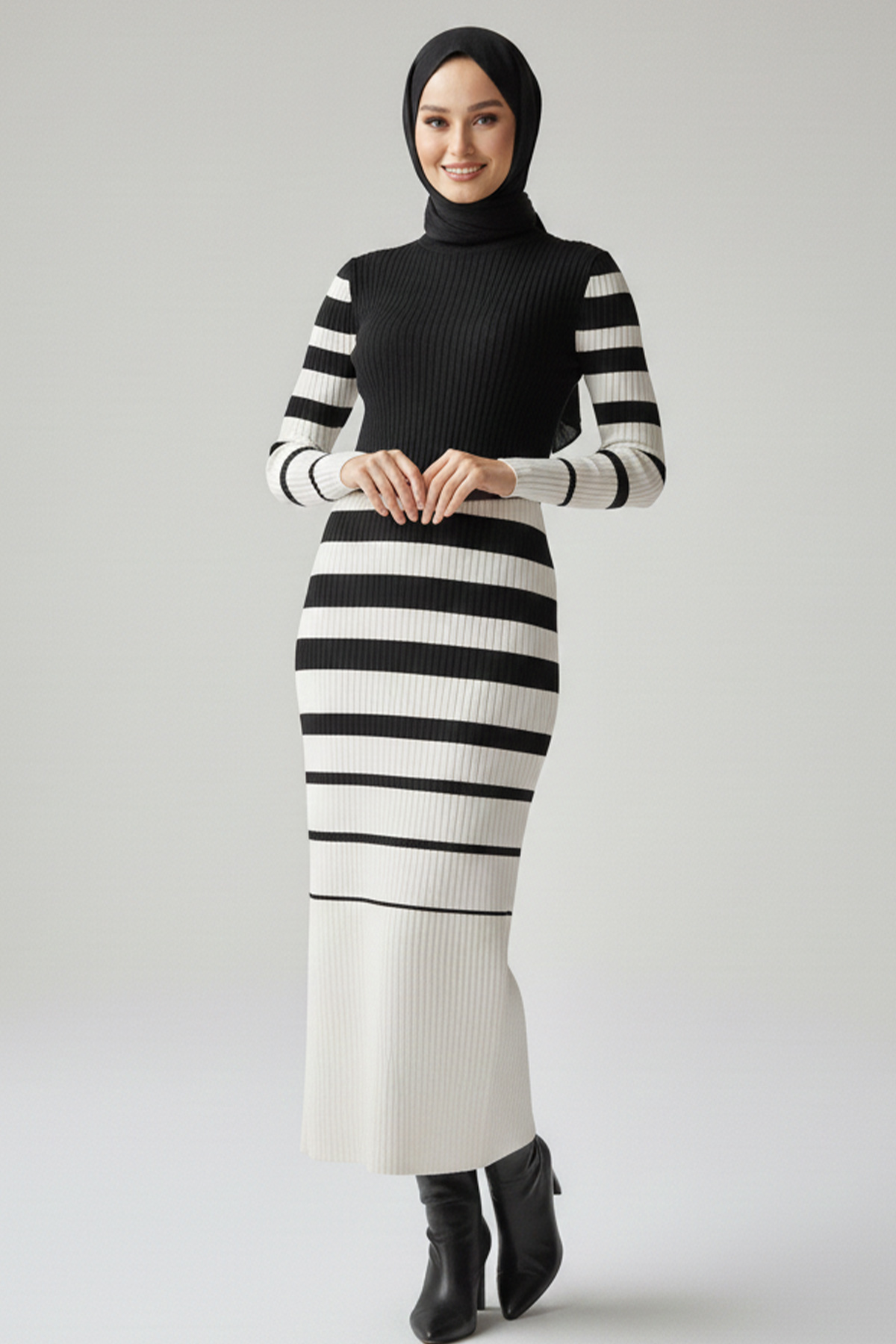  Balıkçı Yaka Triko Elbise Siyah 6041