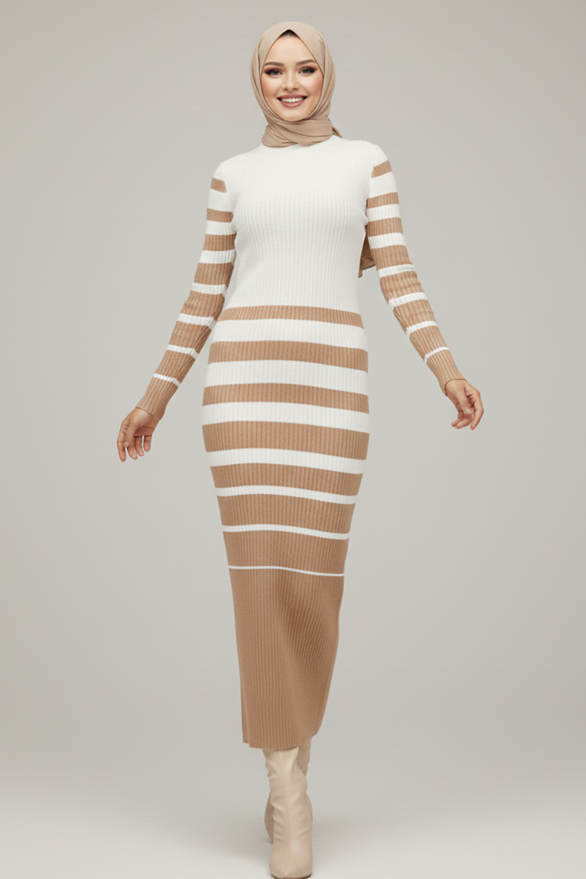  Balıkçı Yaka Triko Elbise Vizon 6041