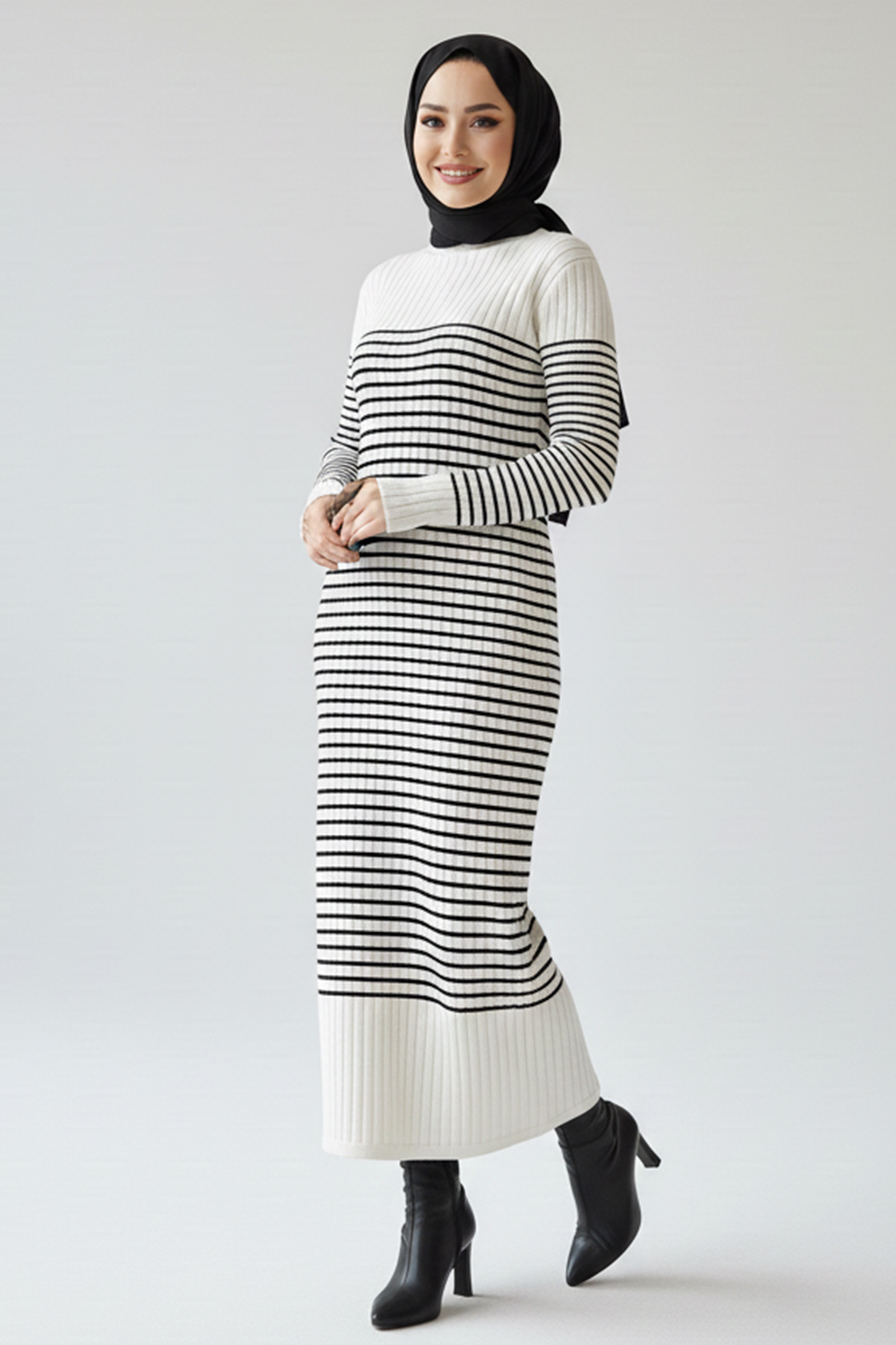  Balıkçı Yaka Çizgili Elbise Ekru 6104