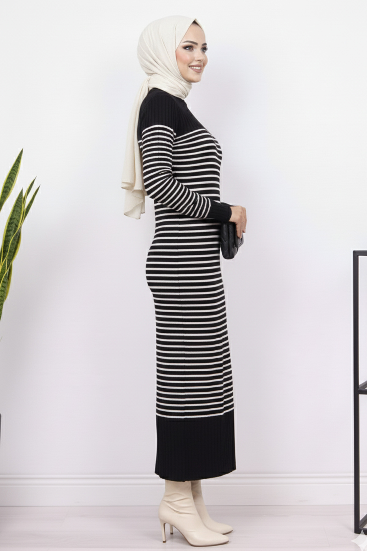  Balıkçı Yaka Çizgili Elbise Siyah 6104