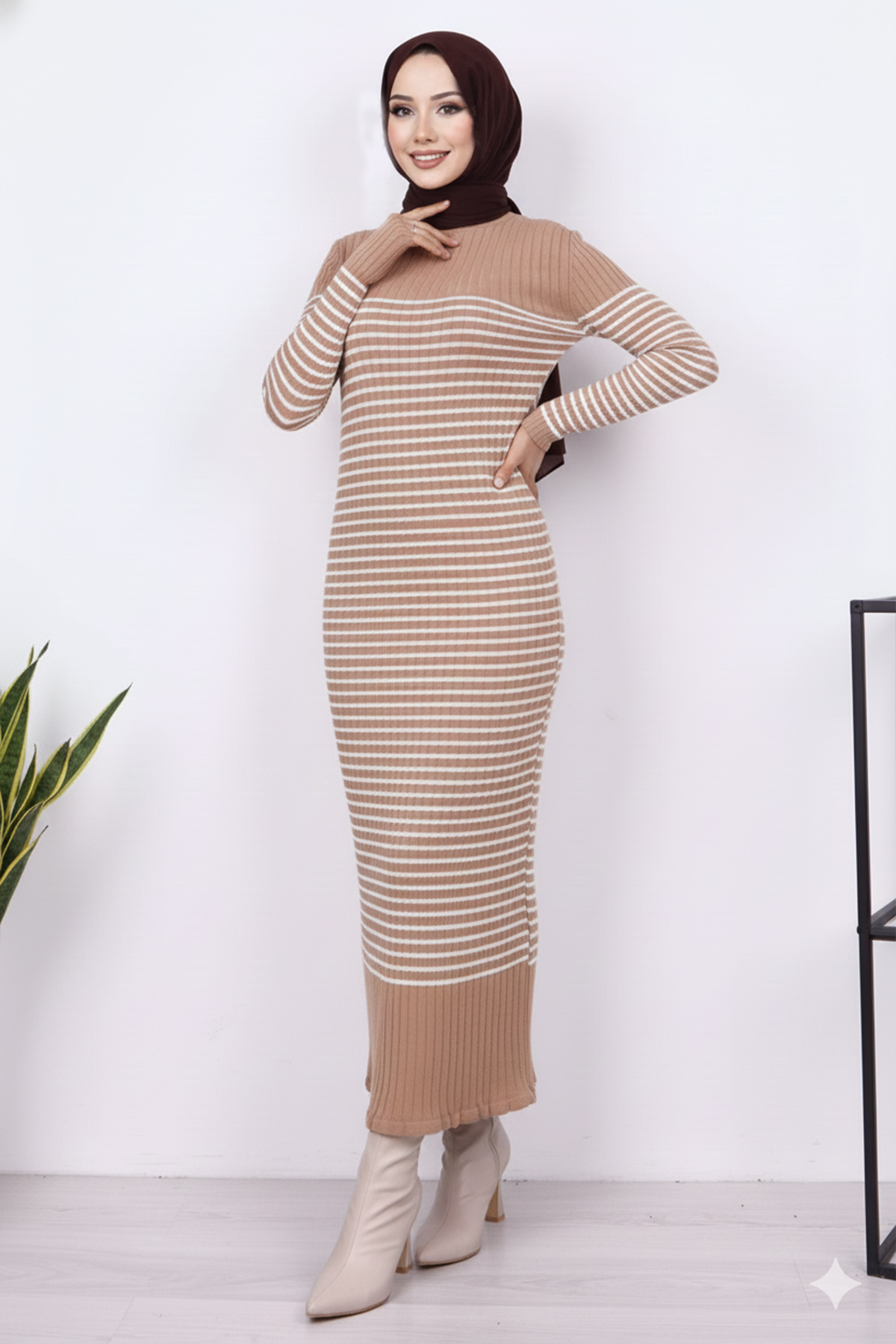  Balıkçı Yaka Çizgili Elbise Vizon 6104