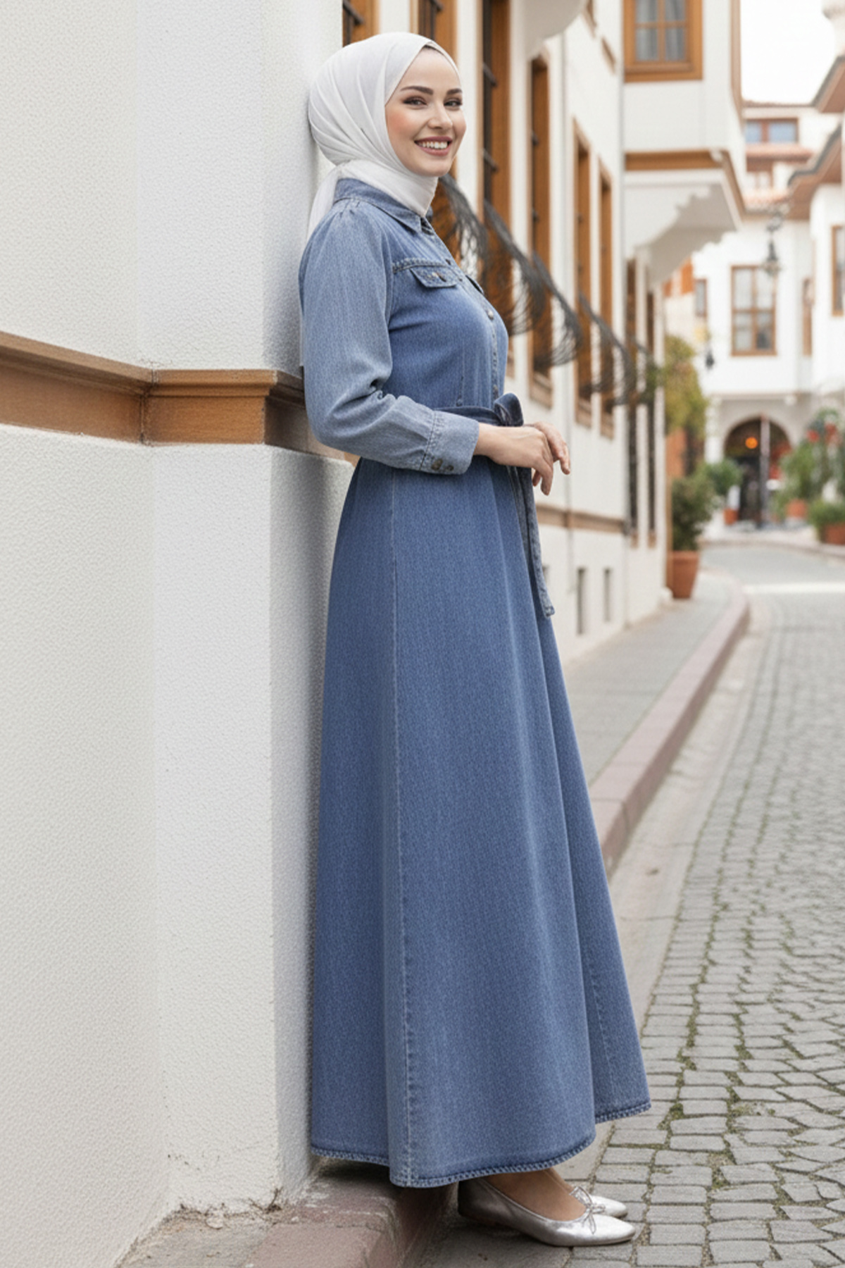  Cepleri Boncuk Detaylı Kot Elbise Lacivert 6804