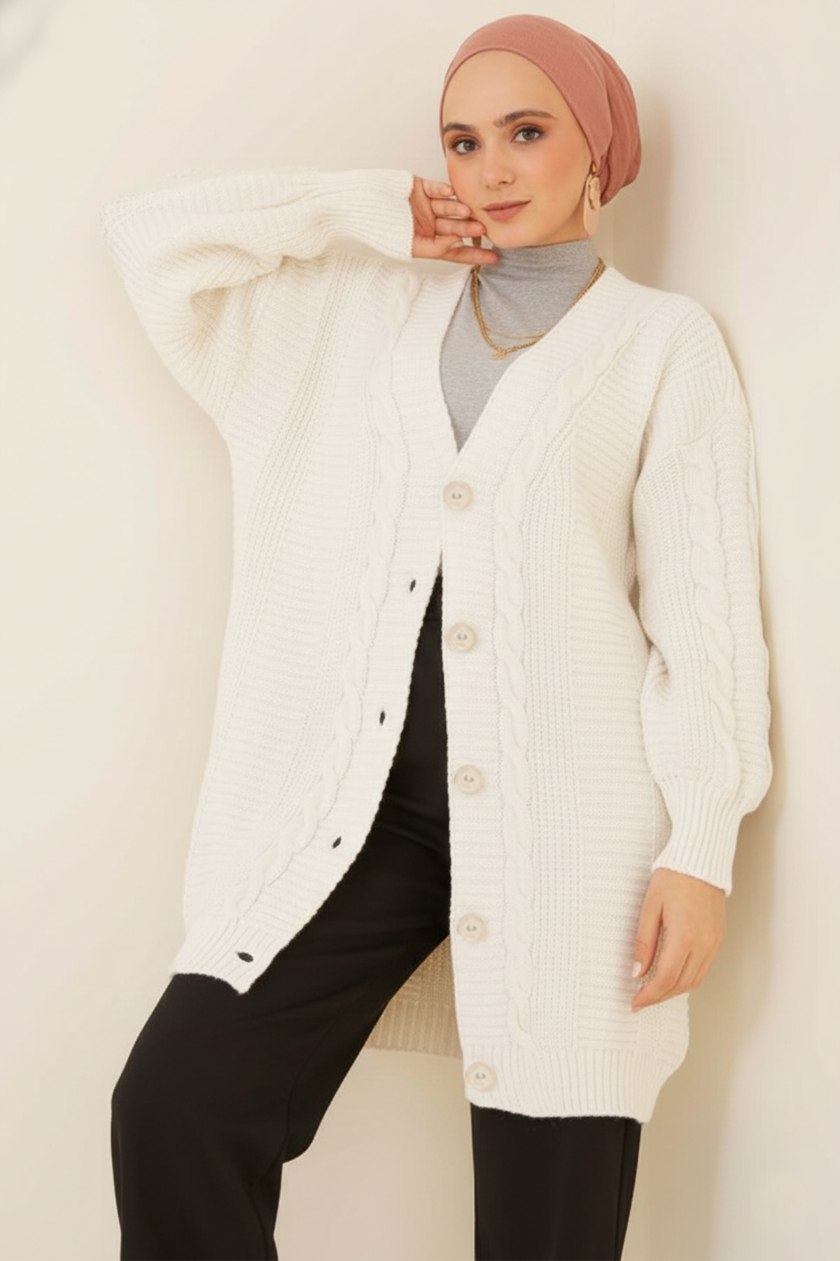 Örgü Desenli Önden Düğmeli Hırka Taş 6999 Örgü Desenli Önden Düğmeli Hırka Taş 6999