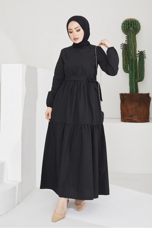  Sıfır Yaka Beli Kuşaklı Tesettür Elbise Siyah 411