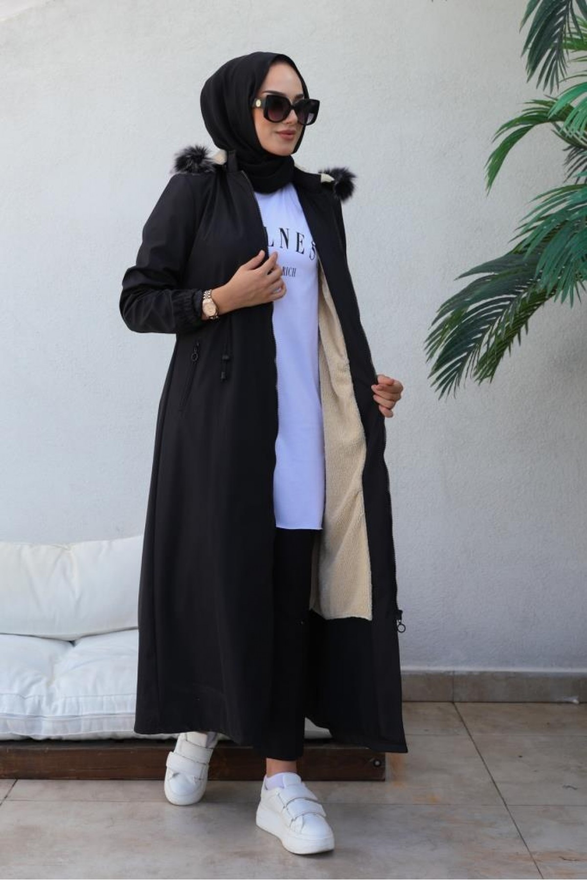 İçi Kürklü Kapüşonlu Uzun Bondit Kaban Siyah 9502 İçi Kürklü Kapüşonlu Uzun Bondit Kaban Siyah 9502