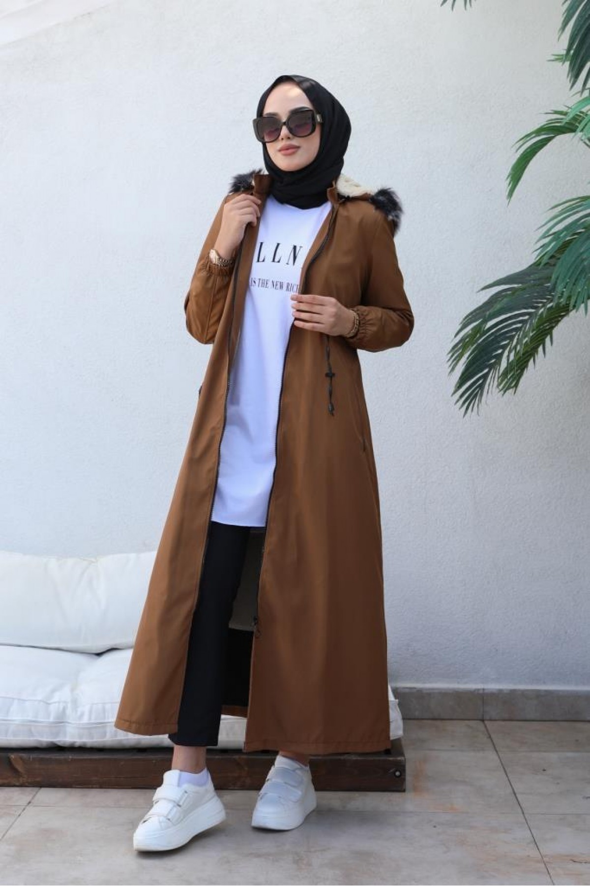  İçi Kürklü Kapüşonlu Uzun Bondit Kaban Taba 9502