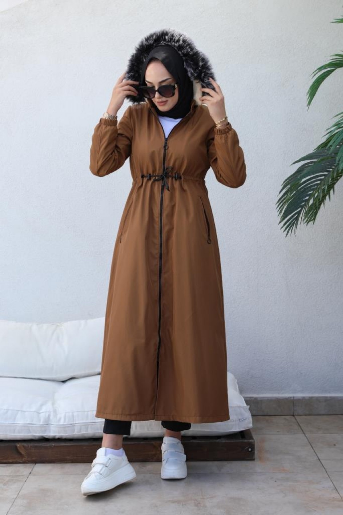  İçi Kürklü Kapüşonlu Uzun Bondit Kaban Taba 9502