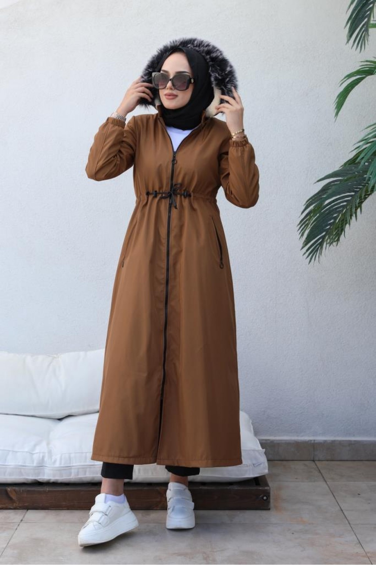  İçi Kürklü Kapüşonlu Uzun Bondit Kaban Taba 9502