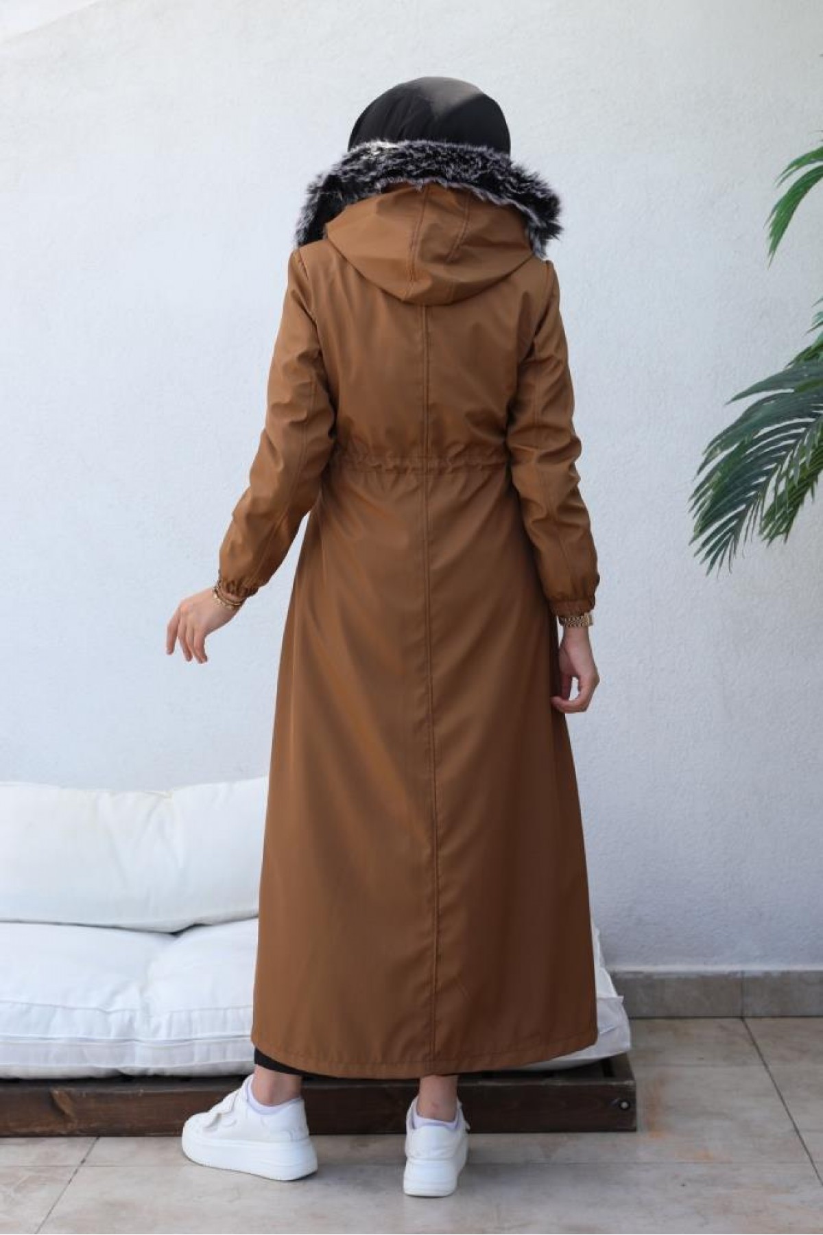  İçi Kürklü Kapüşonlu Uzun Bondit Kaban Taba 9502