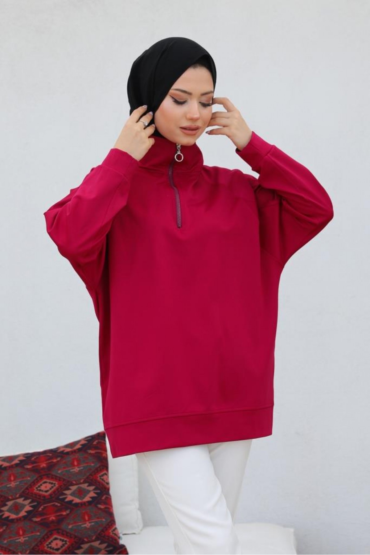 Raglan Kol İçi Şardonlu Tesetür Sweatshirt Bordo 10029 Raglan Kol İçi Şardonlu Tesetür Sweatshirt Bordo 10029