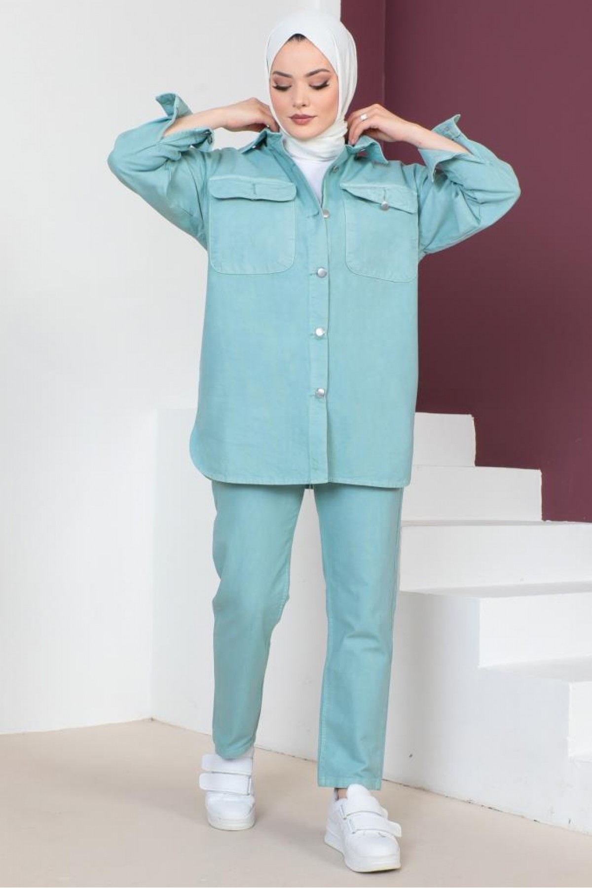 Ceket Pantolon Tesettür İkili Kot Takım Mint Yeşili 8175 Ceket Pantolon Tesettür İkili Kot Takım Mint Yeşili 8175