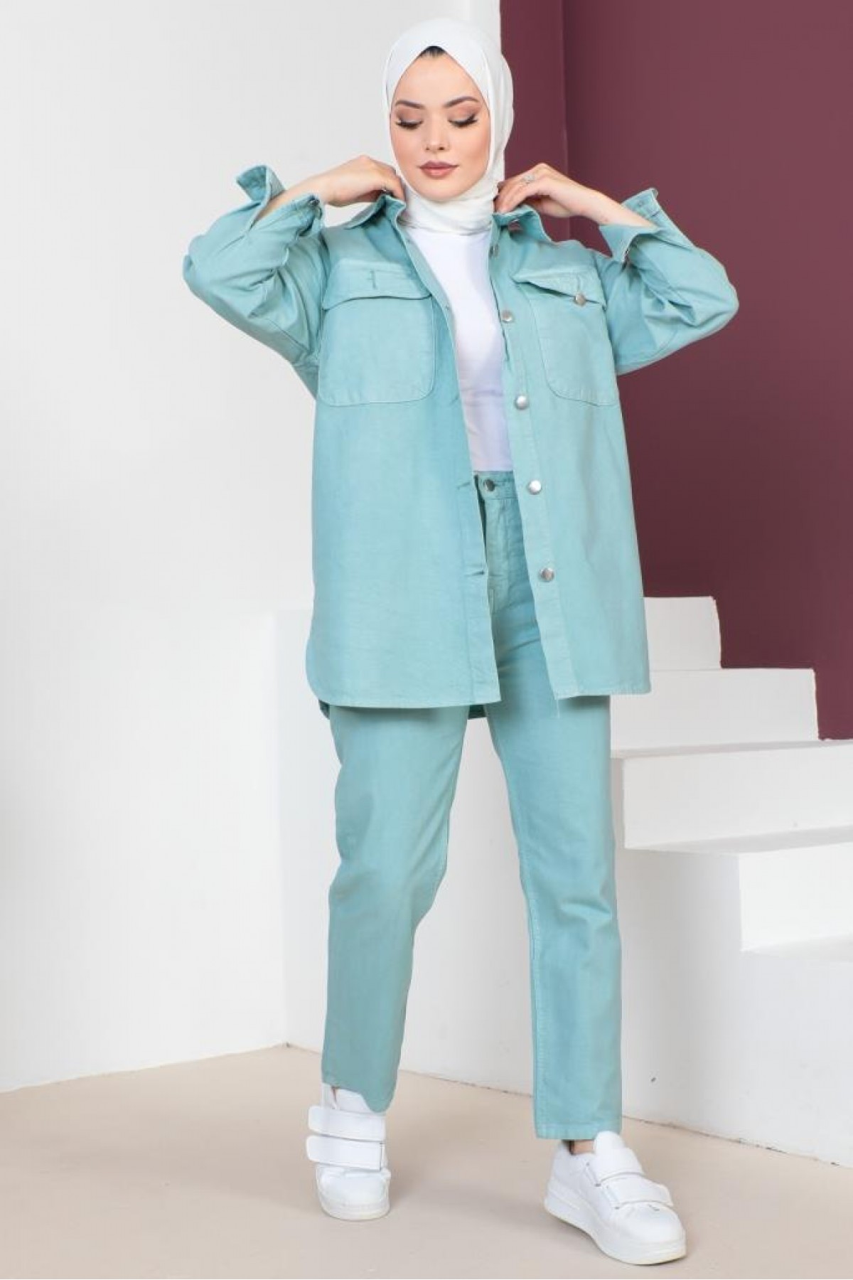 Ceket Pantolon Tesettür İkili Kot Takım Mint Yeşili 8175 Ceket Pantolon Tesettür İkili Kot Takım Mint Yeşili 8175