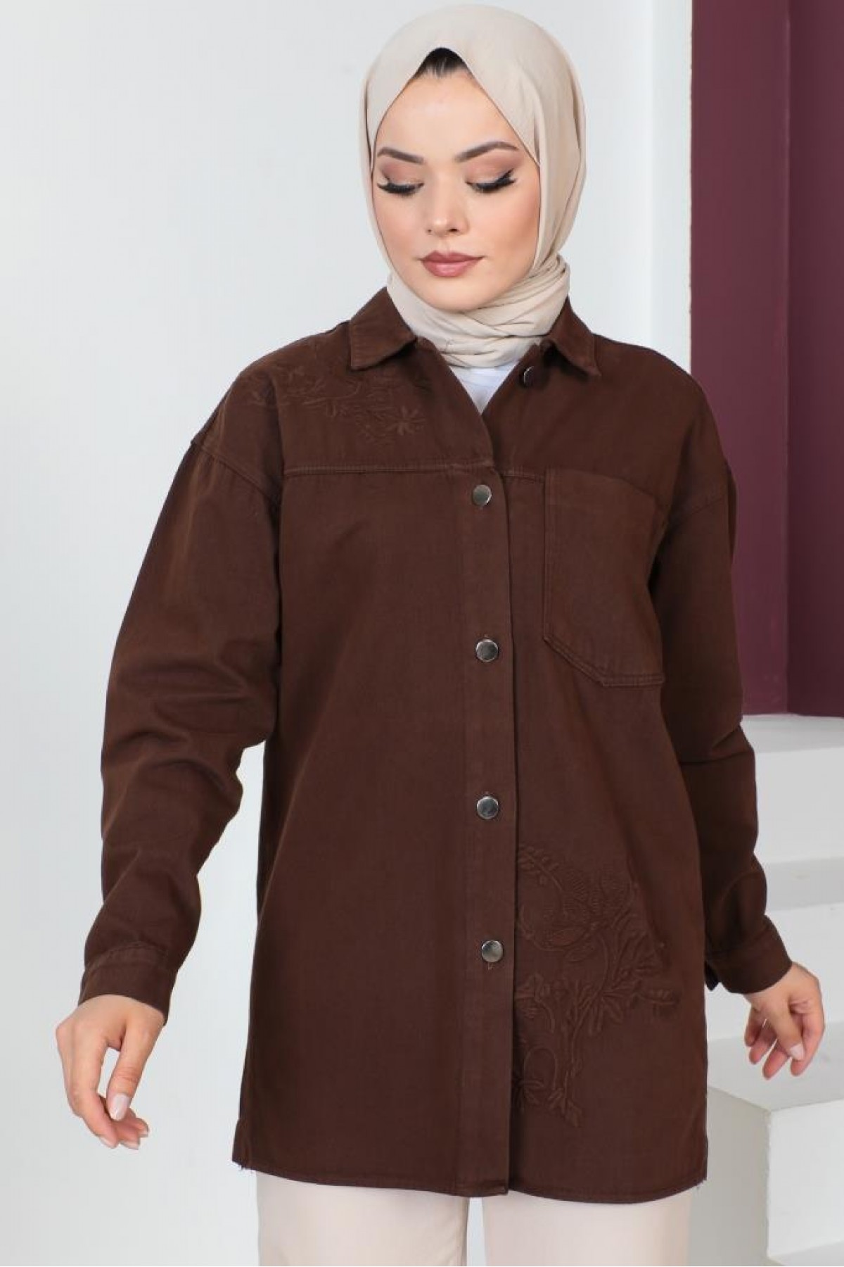 Nakış Detaylı Ceket Kahverengi 22008 Nakış Detaylı Ceket Kahverengi 22008