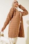 Düğmeli Örgü Model Triko Hırka Camel 369 Düğmeli Örgü Model Triko Hırka Camel 369