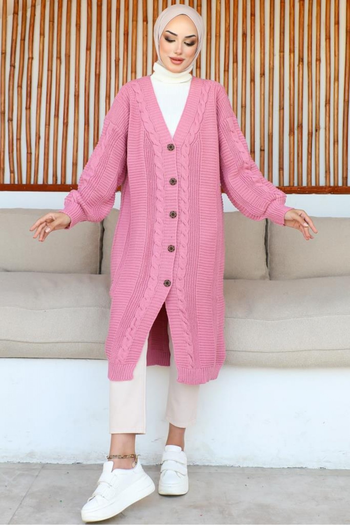 Düğmeli Uzun Triko Hırka Pembe 367 Düğmeli Uzun Triko Hırka Pembe 367