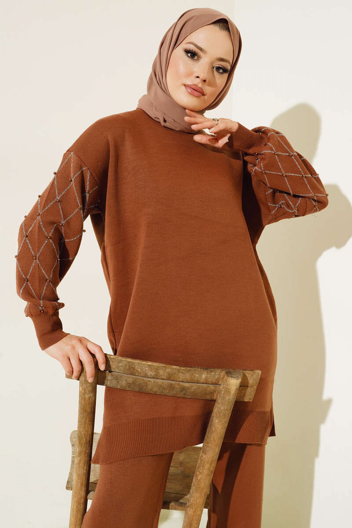 Kolları Boncuklu Triko İkili Takım Taba 11014-15 Kolları Boncuklu Triko İkili Takım Taba 11014-15