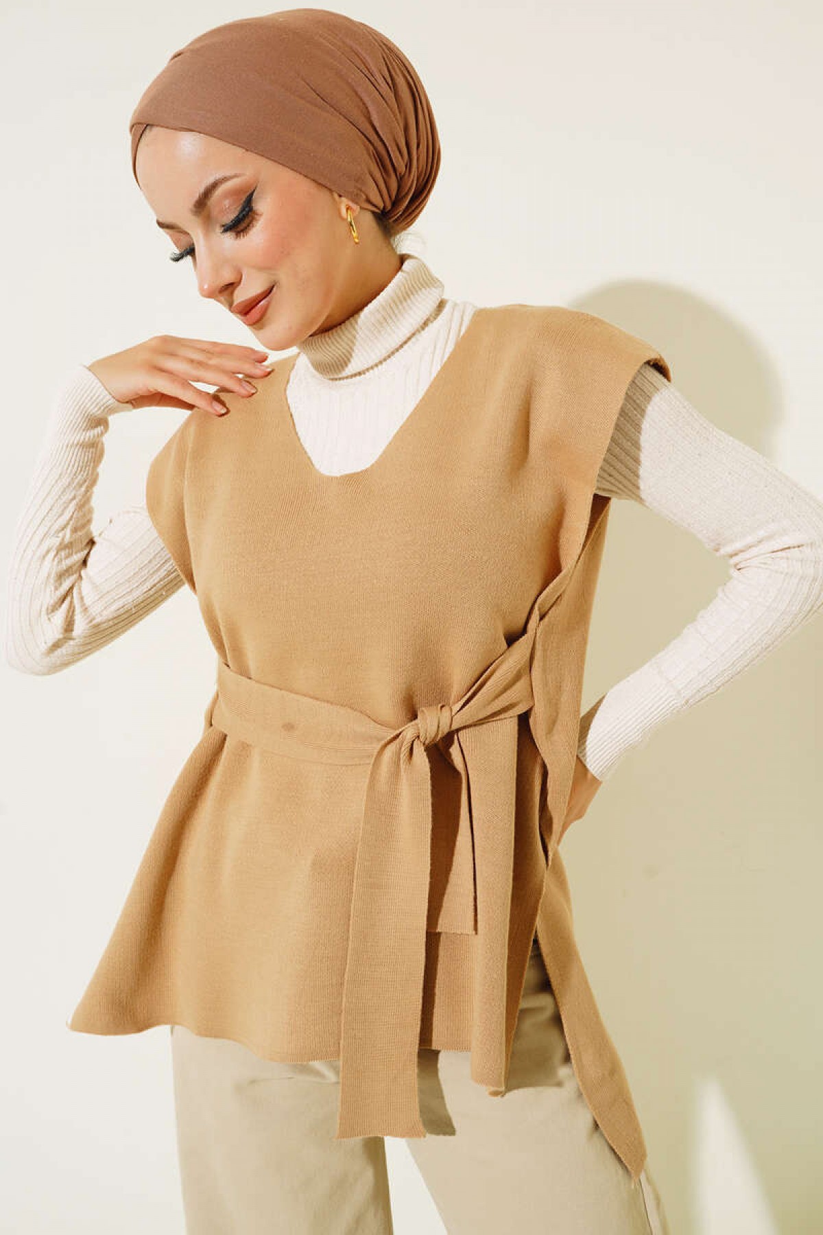 Kuşaklı Triko Suveter Camel 614 Kuşaklı Triko Suveter Camel 614