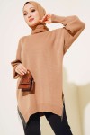 Yırtmacı Zincir Püsküllü Triko Tunik Camel 3009 Yırtmacı Zincir Püsküllü Triko Tunik Camel 3009