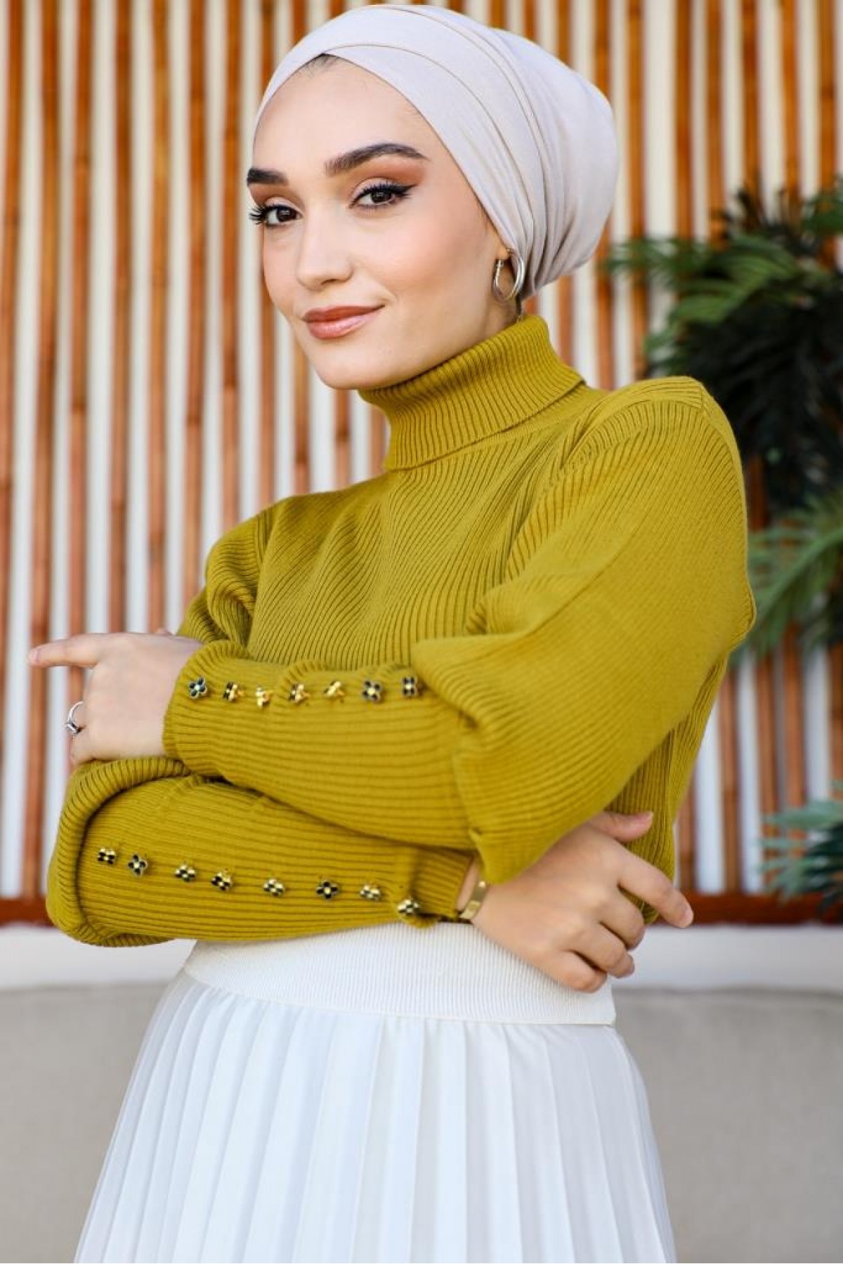 Kolları Düğmeli Balıkçı Yaka Bady Yağ Yeşili 5001 Kolları Düğmeli Balıkçı Yaka Bady Yağ Yeşili 5001