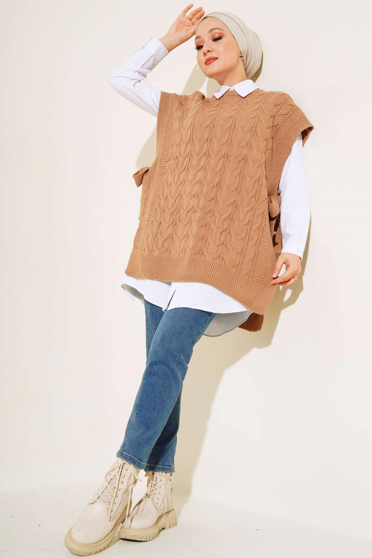 Yandan Kuşak Bağlamalı Süveter Camel 11024 Yandan Kuşak Bağlamalı Süveter Camel 11024