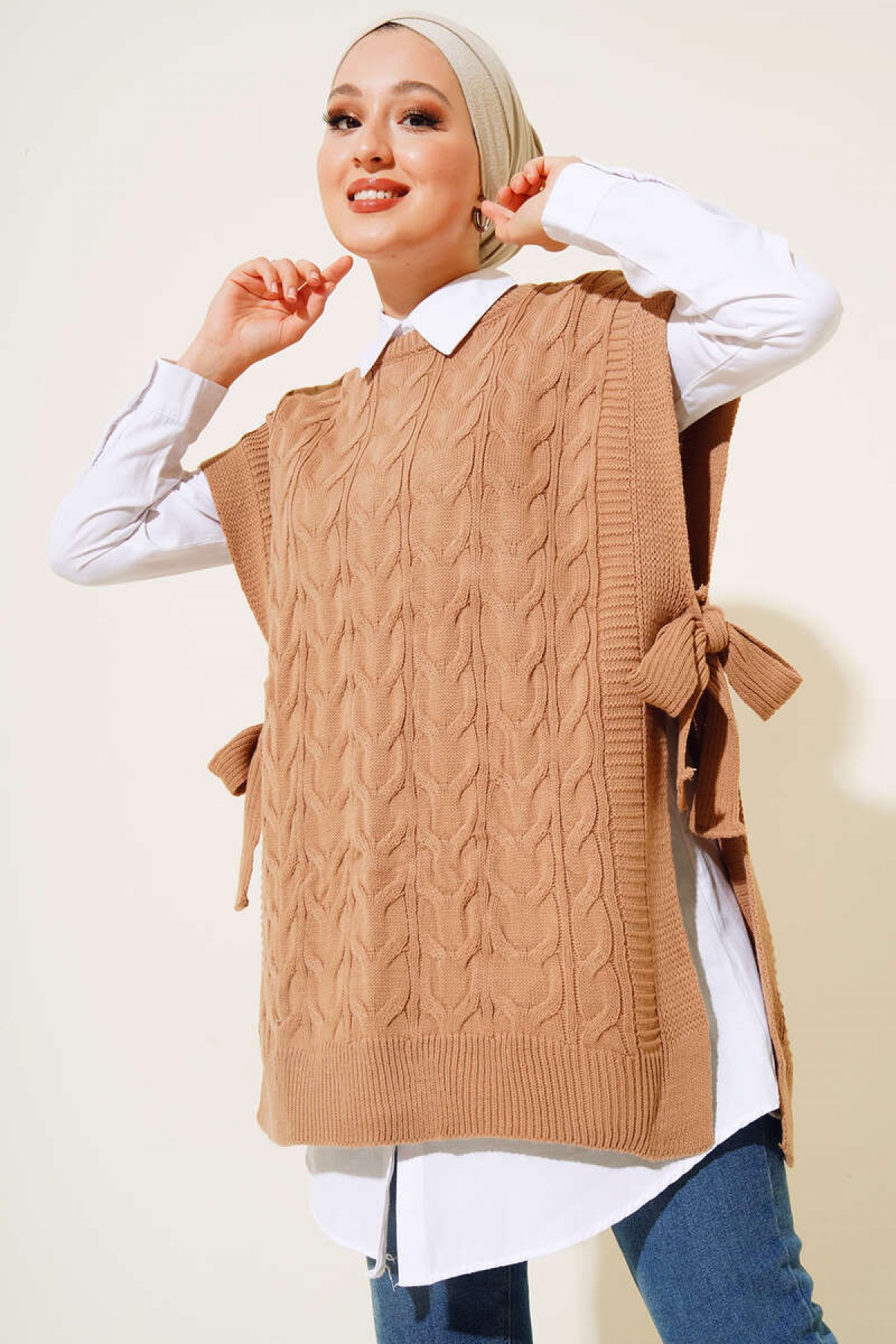 Yandan Kuşak Bağlamalı Süveter Camel 11024 Yandan Kuşak Bağlamalı Süveter Camel 11024