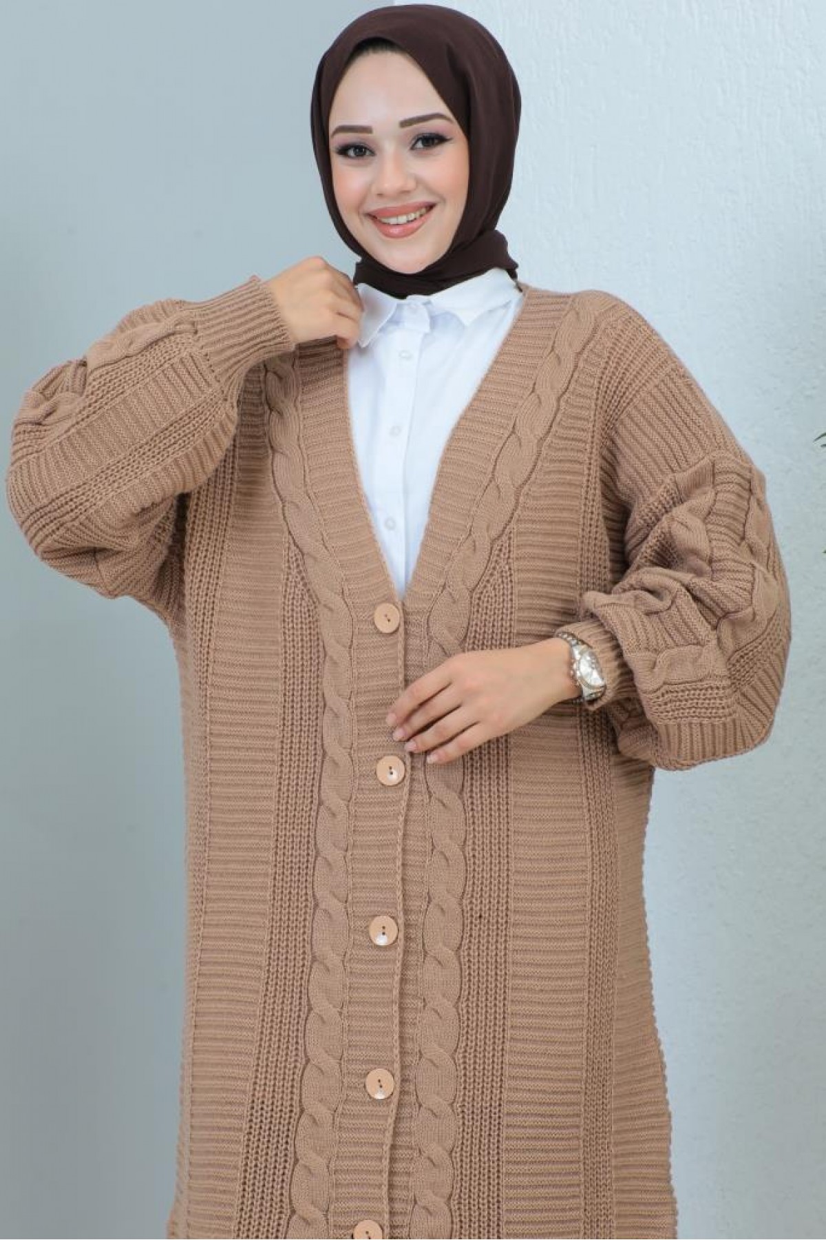 Düğmeli Uzun Triko Hırka Camel 367 Düğmeli Uzun Triko Hırka Camel 367