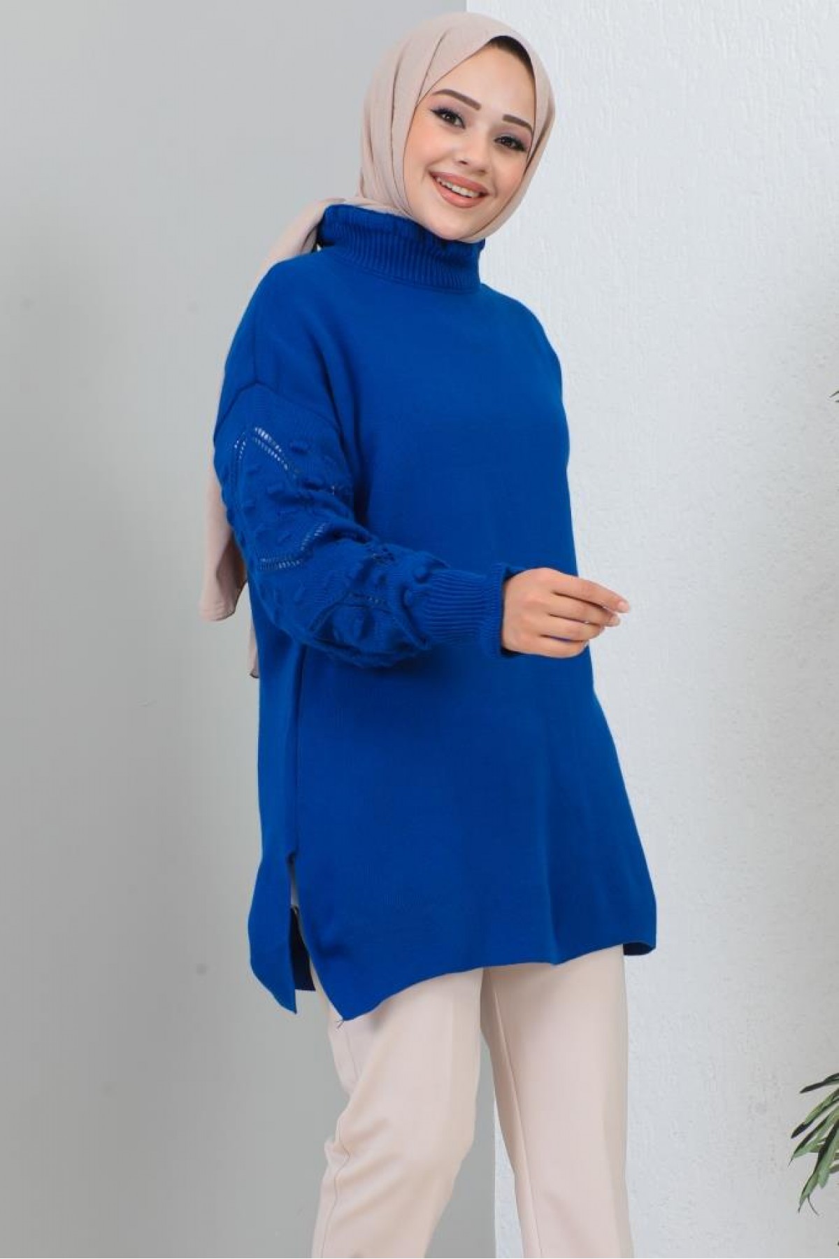 Kolları Detaylı Yarım Balıkçı Yaka Triko Kazak Saks Mavisi 3008 Kolları Detaylı Yarım Balıkçı Yaka Triko Kazak Saks Mavisi 3008