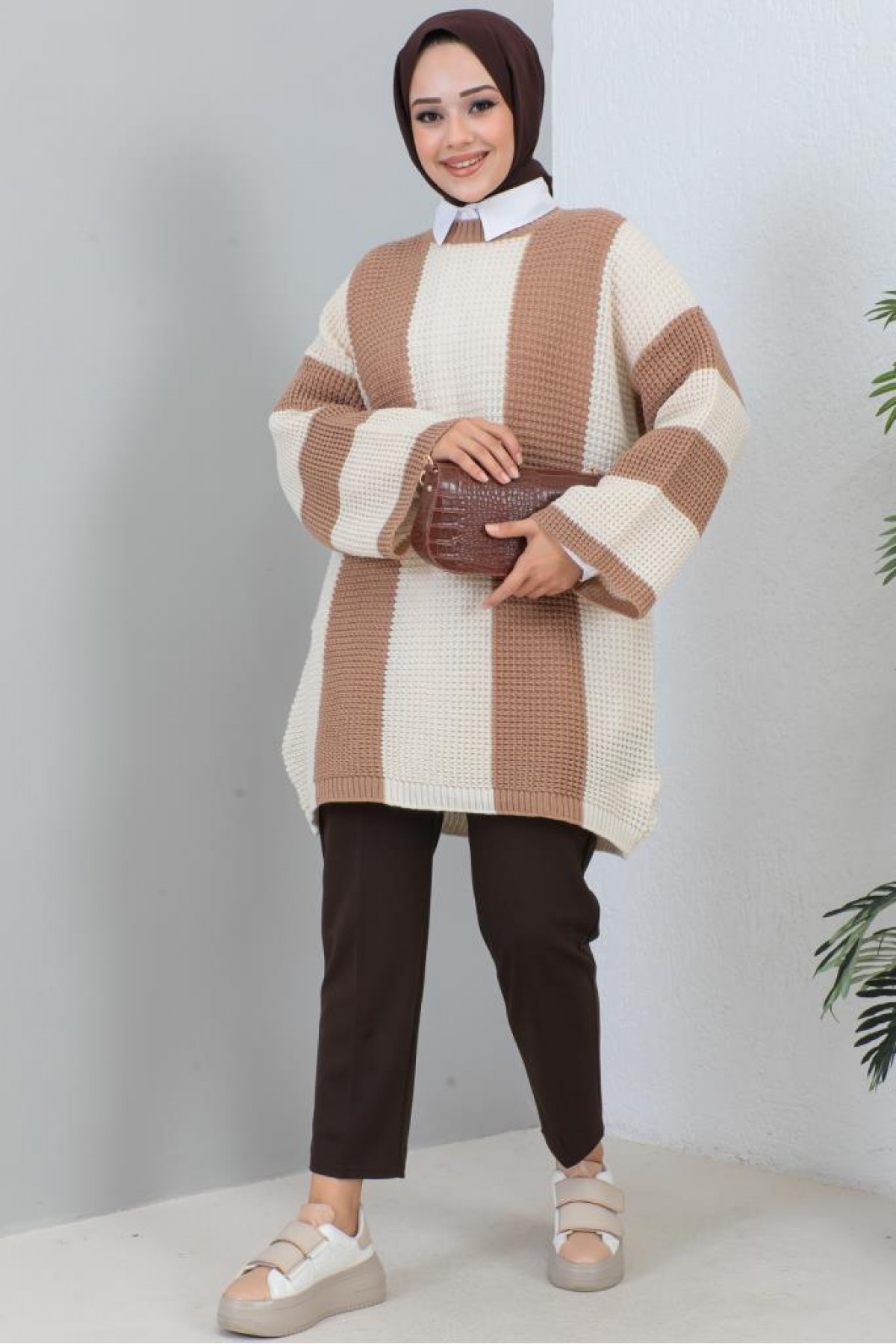 Salaş Triko Kazak Camel 388 Salaş Triko Kazak Camel 388