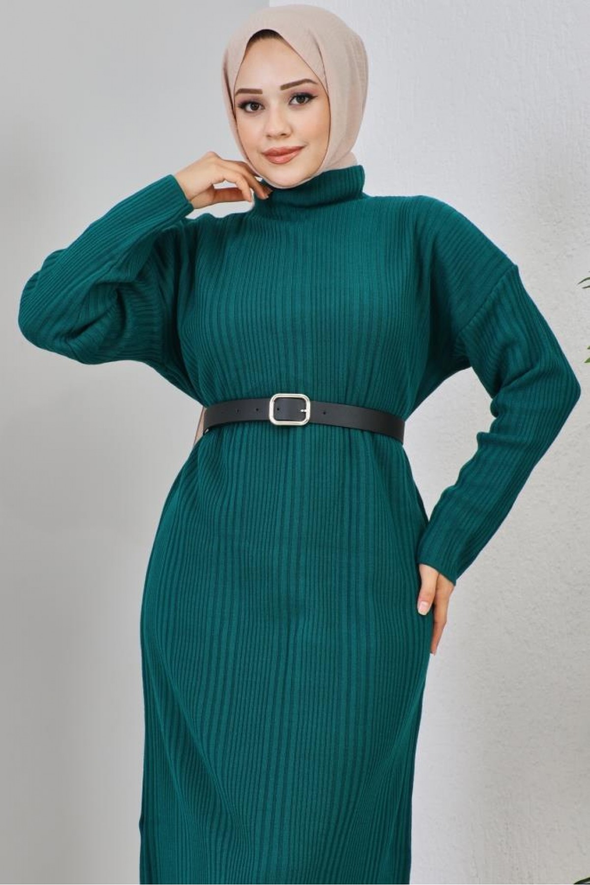 Fitilli Triko Elbise Zümrüt Yeşili 2455 Fitilli Triko Elbise Zümrüt Yeşili 2455