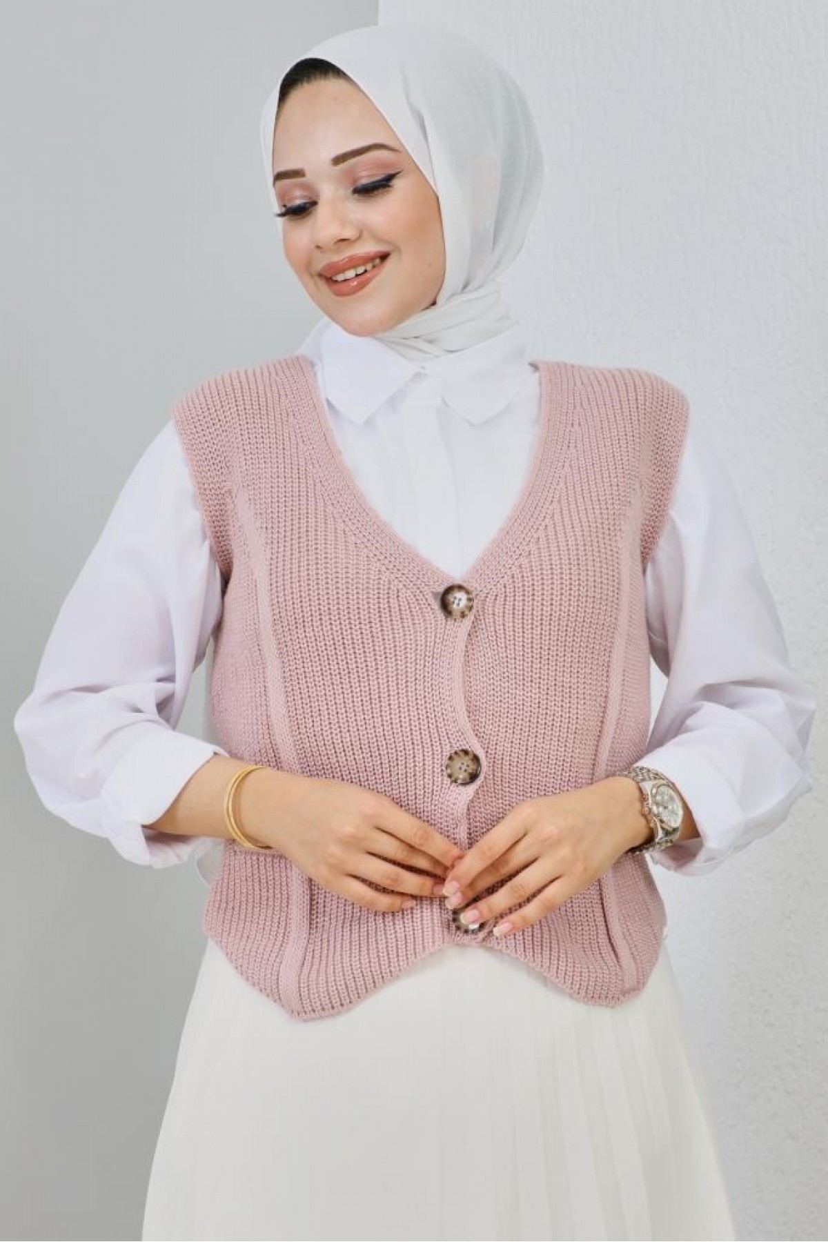 Düğme Detaylı Kısa Süveter Pudra 2440 Düğme Detaylı Kısa Süveter Pudra 2440