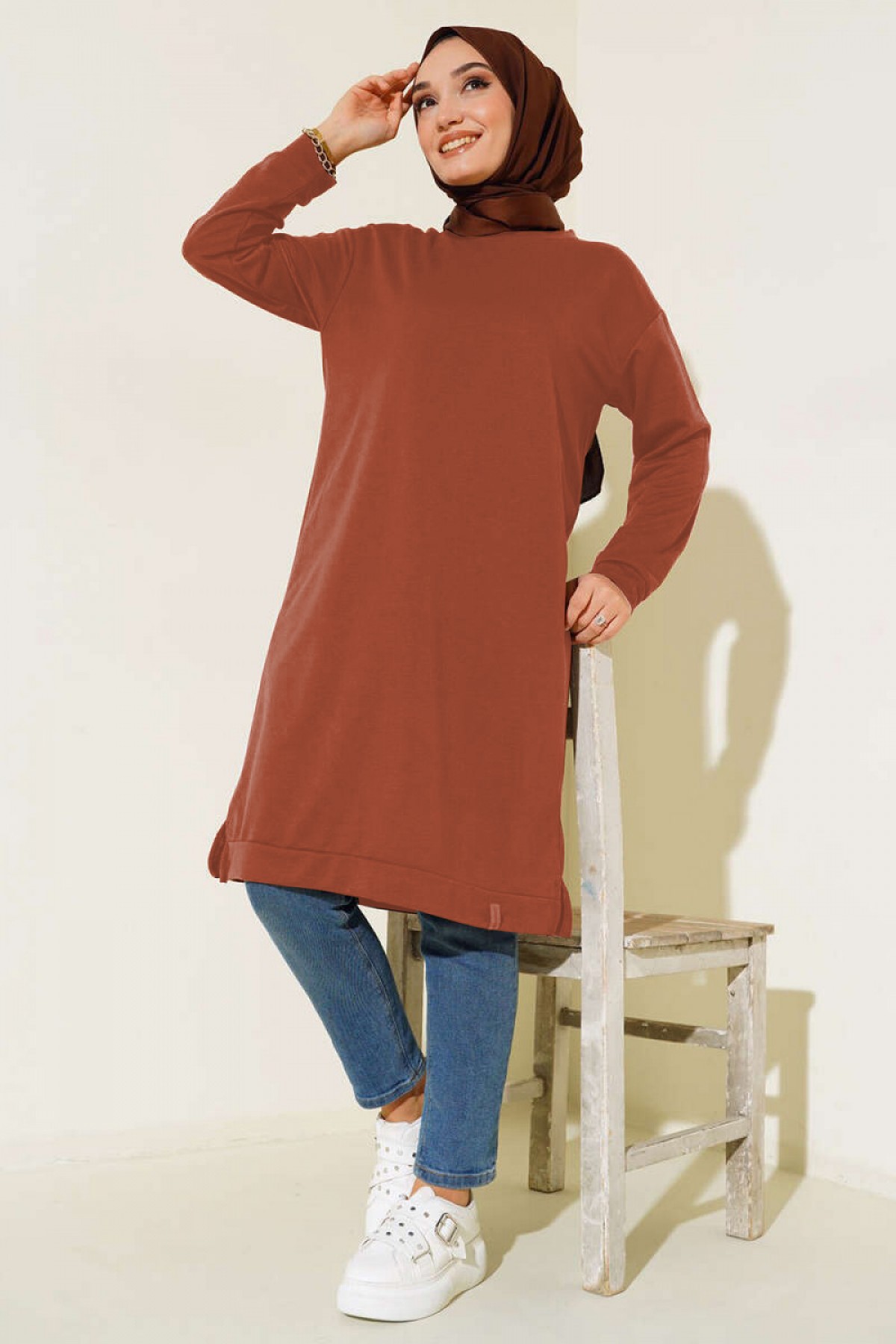Yanları Yırtmaçlı Basic Uzun Tunik Kiremit 1983 Yanları Yırtmaçlı Basic Uzun Tunik Kiremit 1983