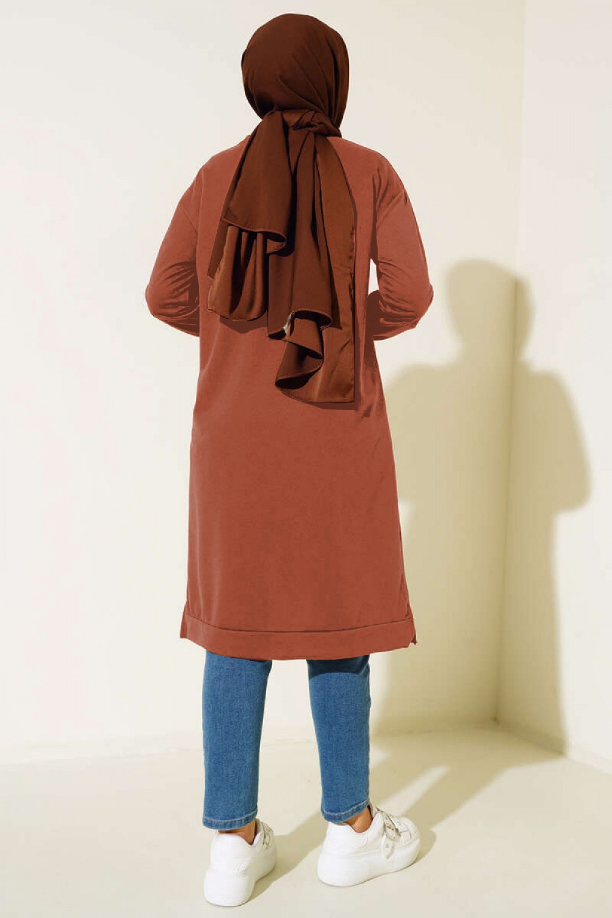 Yanları Yırtmaçlı Basic Uzun Tunik Kiremit 1983 Yanları Yırtmaçlı Basic Uzun Tunik Kiremit 1983