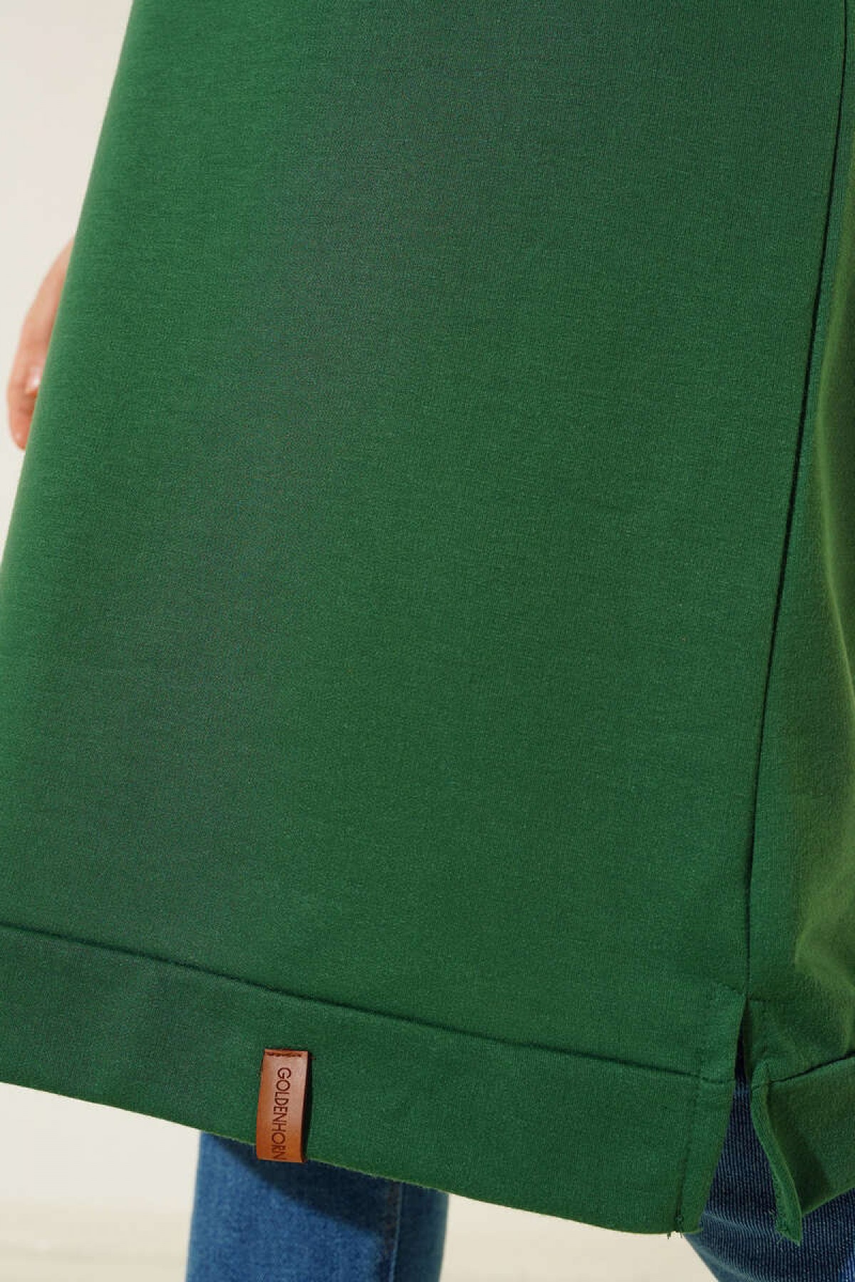 Yanları Yırtmaçlı Basic Uzun Tunik Zümrüt Yeşili 1983 Yanları Yırtmaçlı Basic Uzun Tunik Zümrüt Yeşili 1983