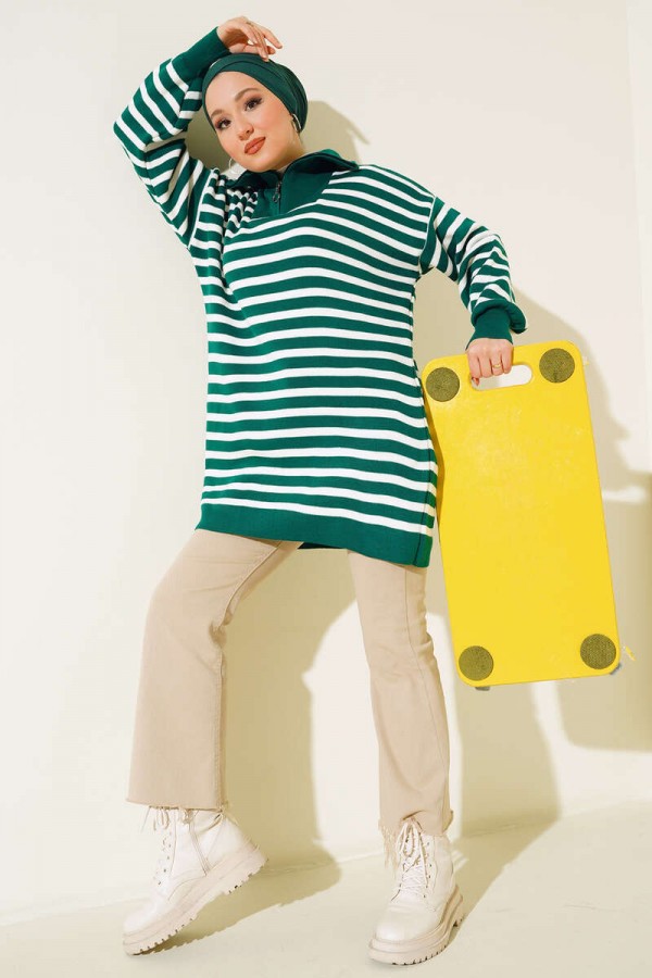 Yakası Fermuarlı Çizgili Triko Tunik Zümrüt Yeşili 11020-03 Yakası Fermuarlı Çizgili Triko Tunik Zümrüt Yeşili 11020-03