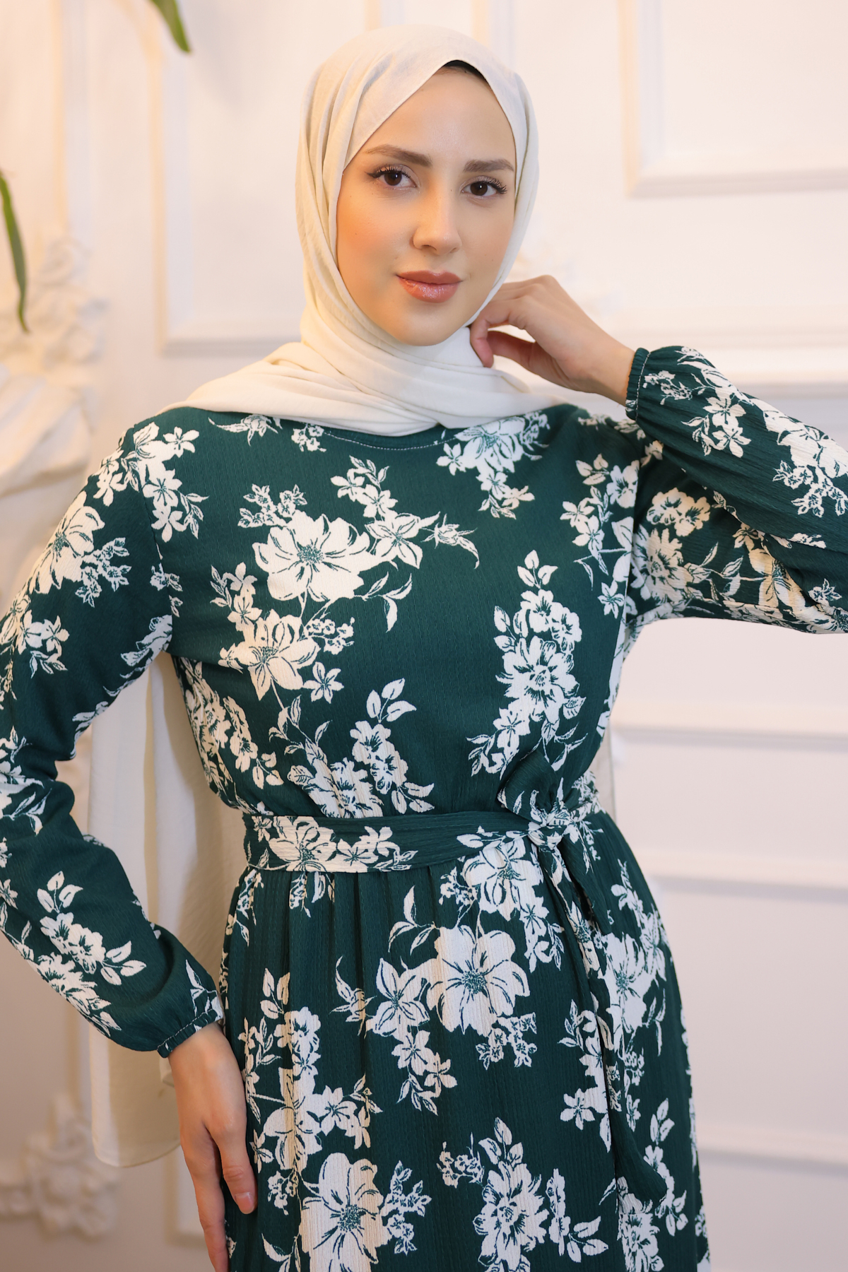 Beli Lastikli Çiçek Desenli Elbise Yeşil 3953 Beli Lastikli Çiçek Desenli Elbise Yeşil 3953