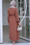  Kolları Pileli Broş Detaylı Elbise Taba 3979