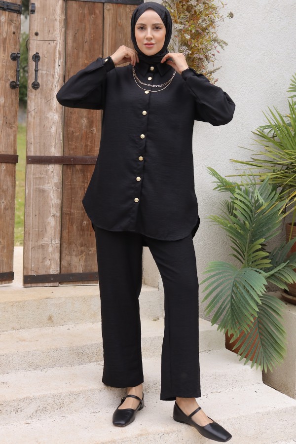 Düğme Detaylı Aksesuarlı İkili Takım Siyah 4015 Düğme Detaylı Aksesuarlı İkili Takım Siyah 4015