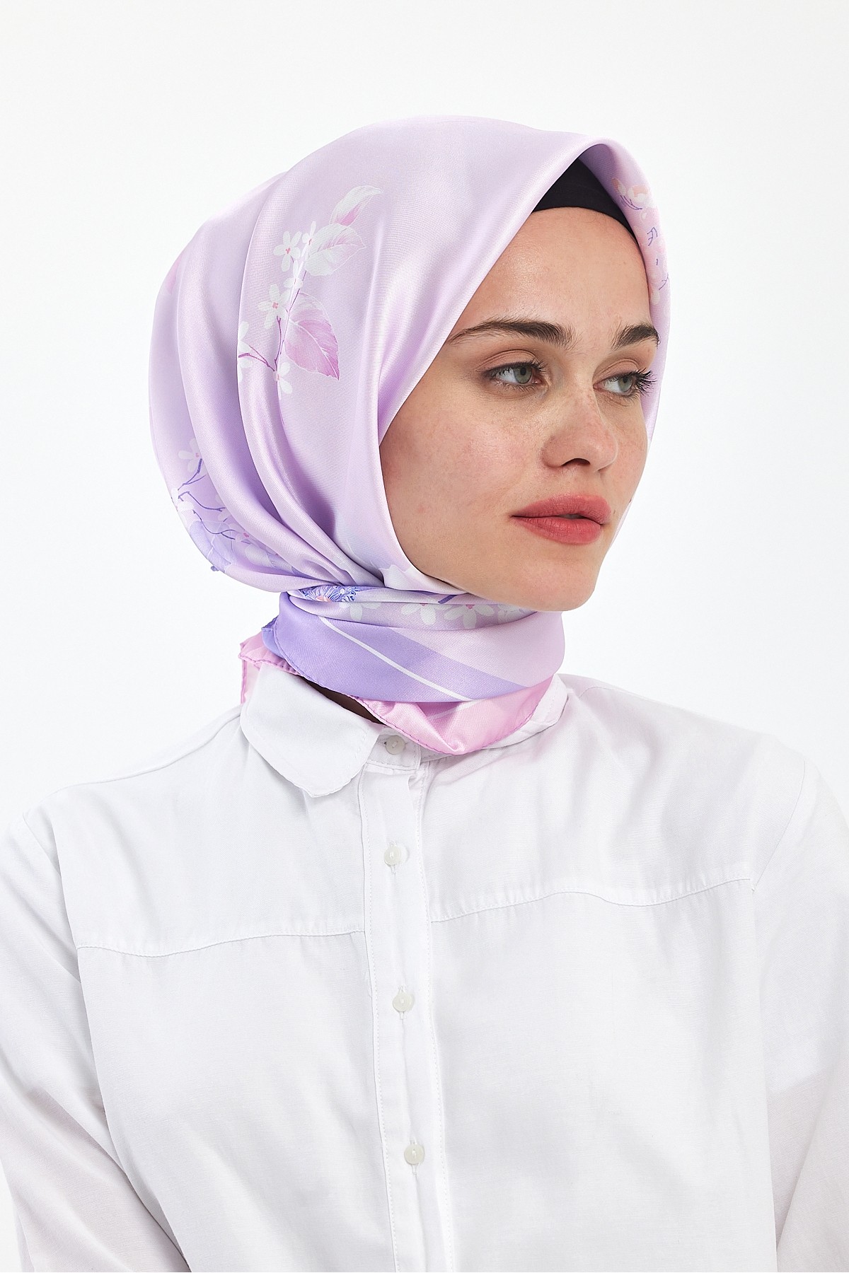  Desenli Eşarp Açık Lila 31