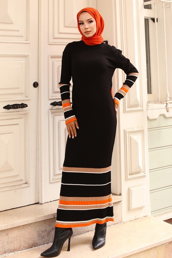 Fitilli Çizgi Detaylı Triko Elbise Siyah 24206 Fitilli Çizgi Detaylı Triko Elbise Siyah 24206