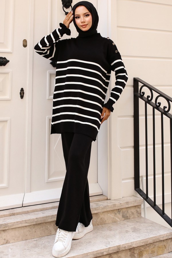 Omuzu Düğmeli Çizgili Triko Takım Siyah 24019 Omuzu Düğmeli Çizgili Triko Takım Siyah 24019