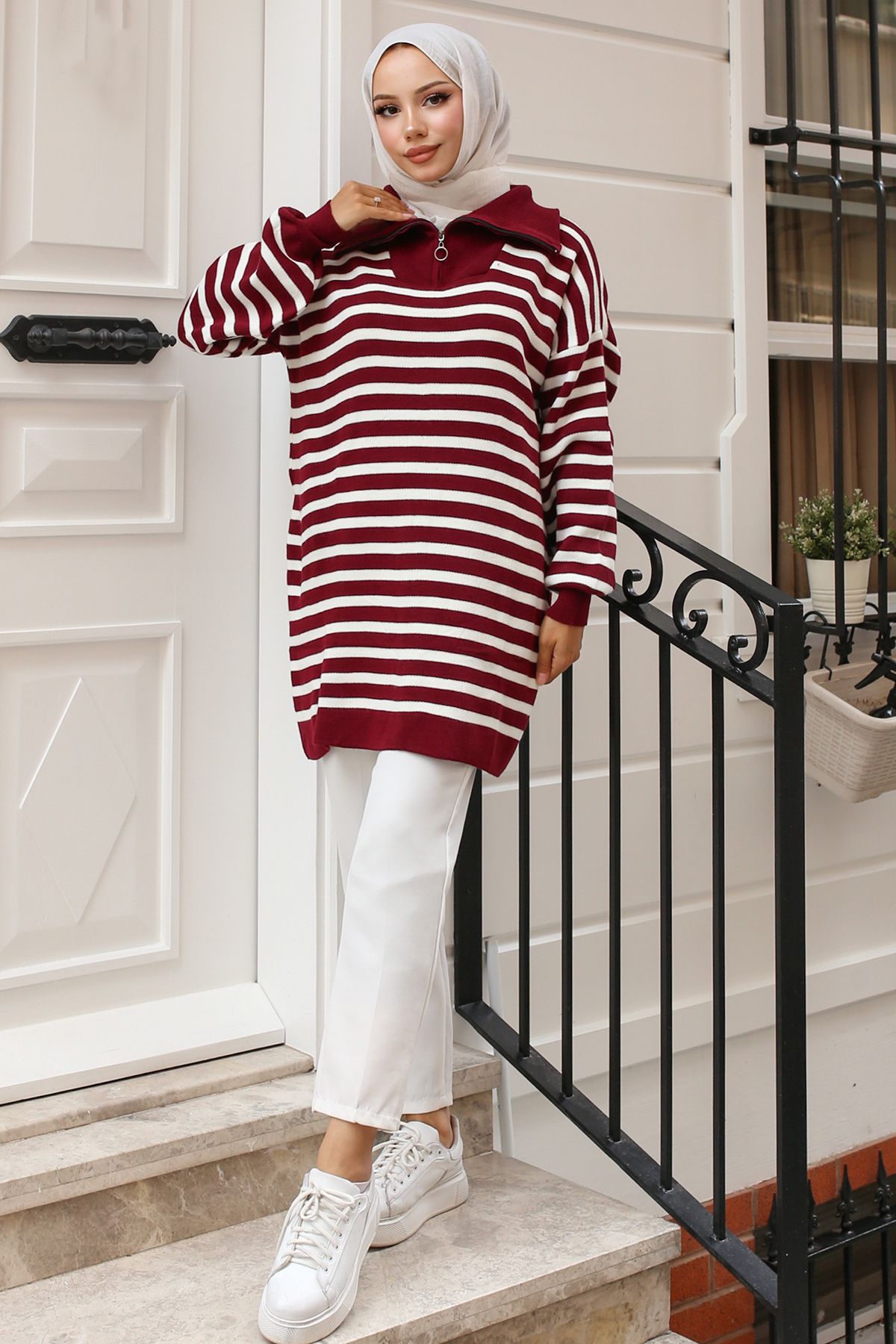 Yakası Fermuarlı Çizgili Triko Tunik Bordo 11020-03 Yakası Fermuarlı Çizgili Triko Tunik Bordo 11020-03
