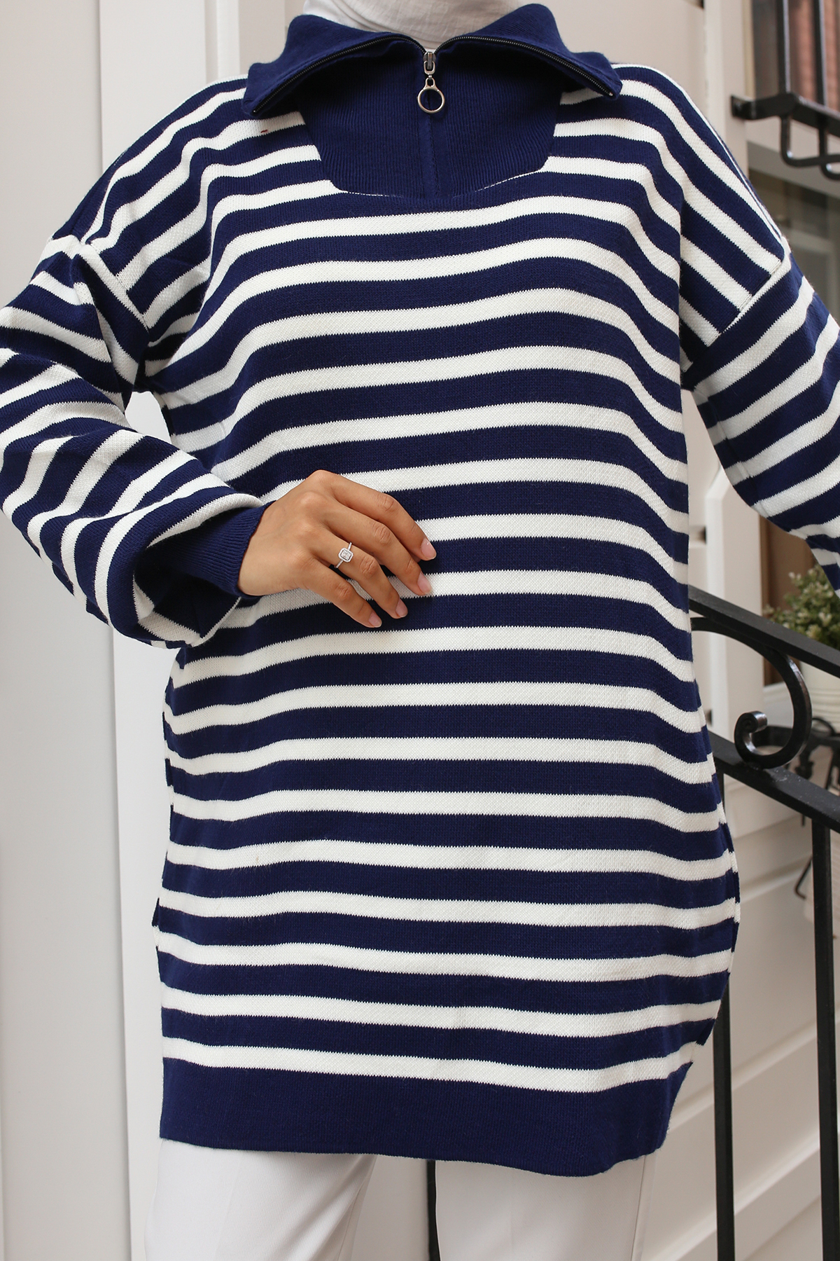 Yakası Fermuarlı Çizgili Triko Tunik Lacivert 11020-03 Yakası Fermuarlı Çizgili Triko Tunik Lacivert 11020-03