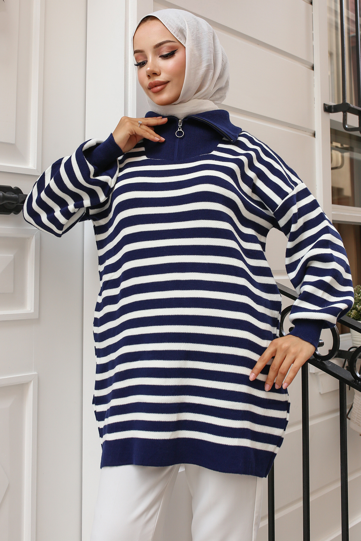 Yakası Fermuarlı Çizgili Triko Tunik Lacivert 11020-03 Yakası Fermuarlı Çizgili Triko Tunik Lacivert 11020-03