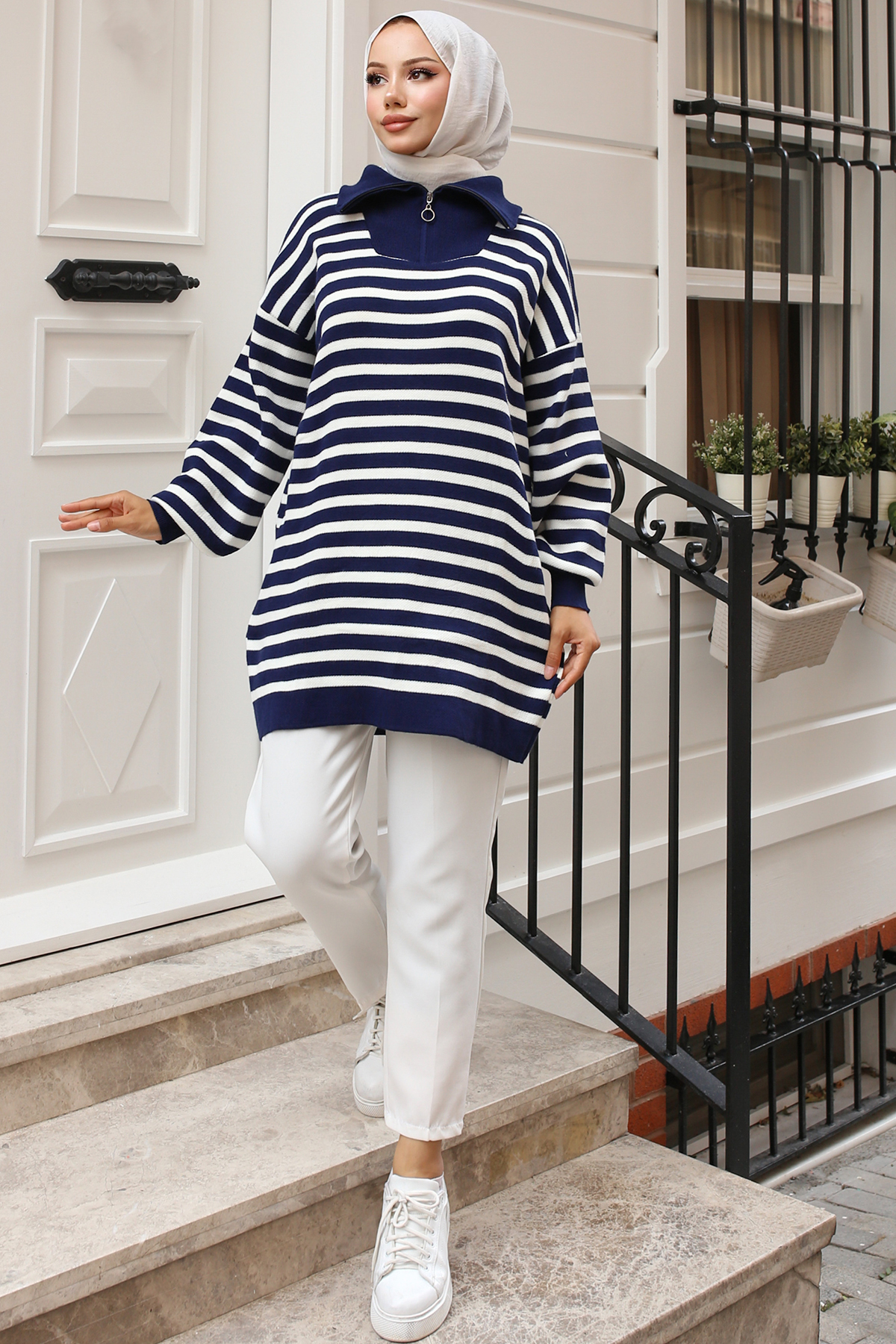 Yakası Fermuarlı Çizgili Triko Tunik Lacivert 11020-03 Yakası Fermuarlı Çizgili Triko Tunik Lacivert 11020-03