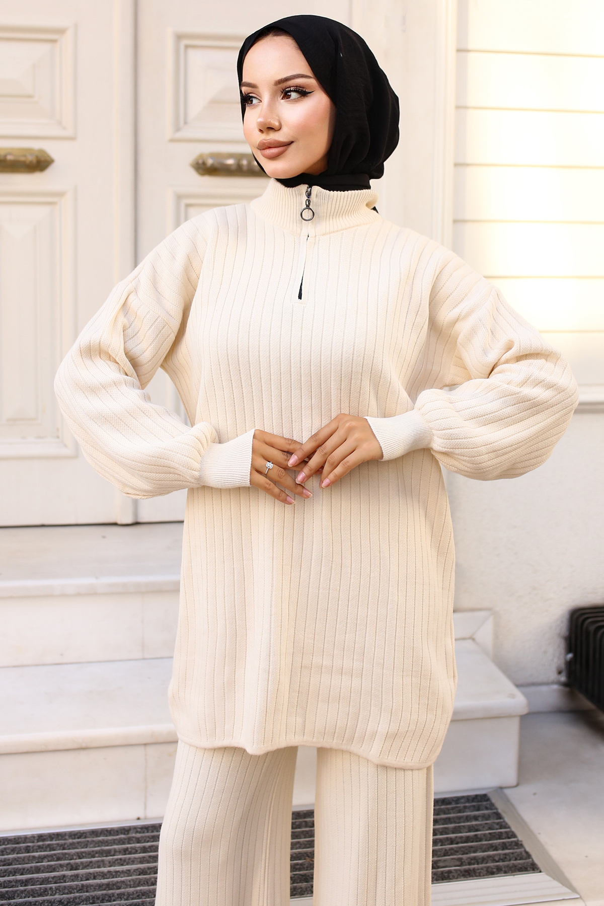 Paçası Fermuarlı Triko Takım Taş Rengi 11030-36 Paçası Fermuarlı Triko Takım Taş Rengi 11030-36